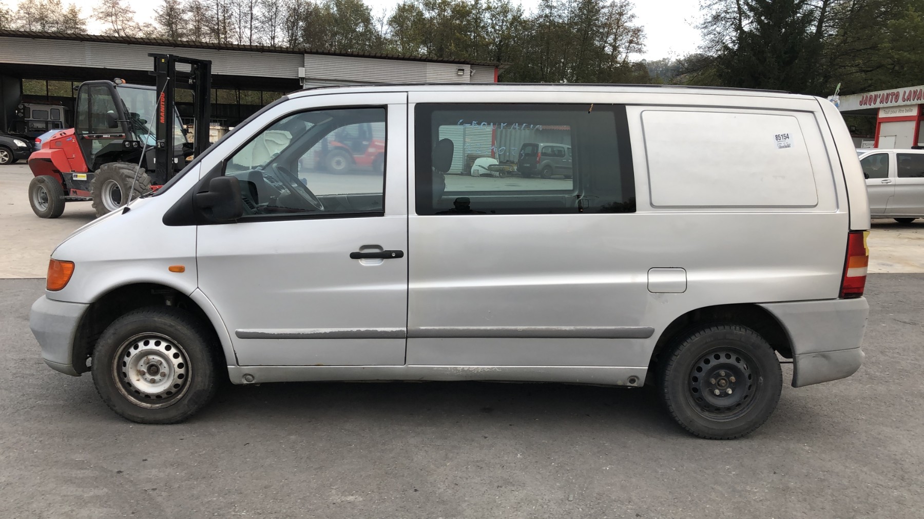 Moteur essuie glace avant pour MERCEDES VITO 638 Moteur essuie glace avant pour MERCEDES VITO 638
