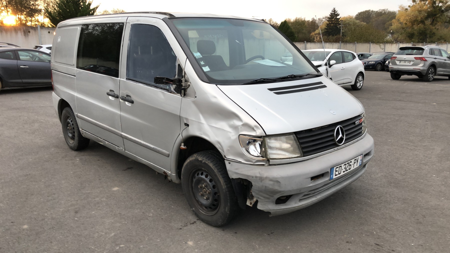 Moteur essuie glace avant pour MERCEDES VITO 638 Moteur essuie glace avant pour MERCEDES VITO 638