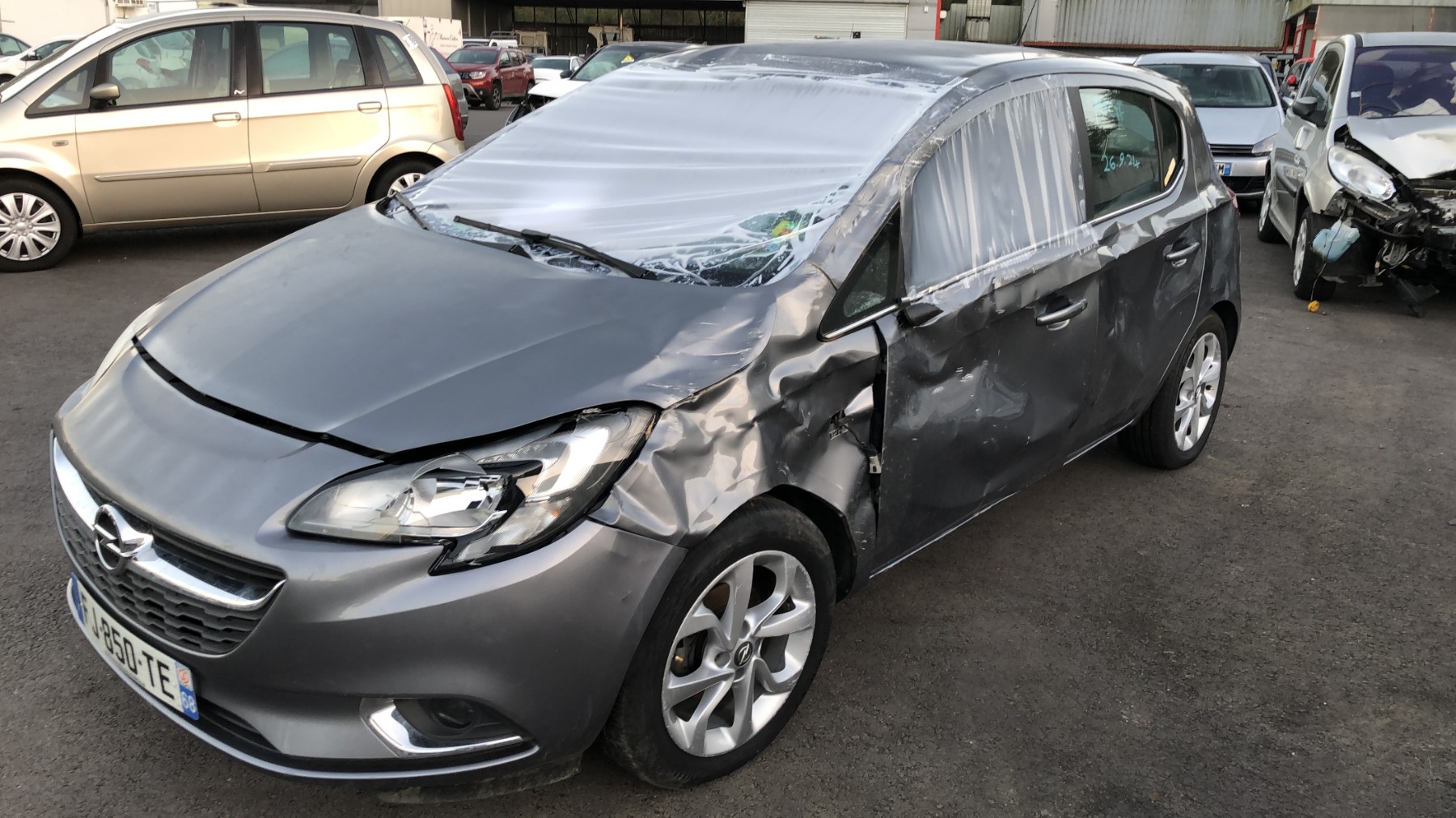 Panneau de porte arriere gauche pour OPEL CORSA E Panneau de porte arriere gauche pour OPEL CORSA E