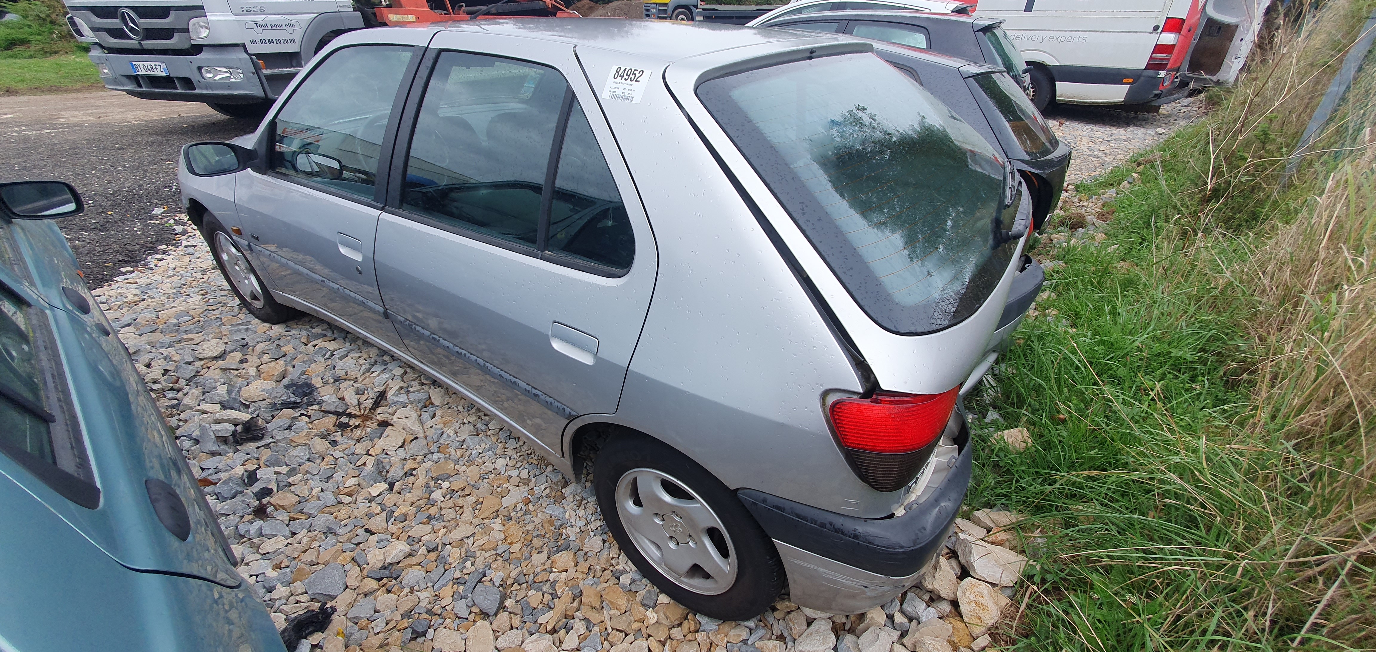Optique avant principal droit (feux)(phare) pour PEUGEOT 306 PHASE 2 Optique avant principal droit (feux)(phare) pour PEUGEOT 306 PHASE 2