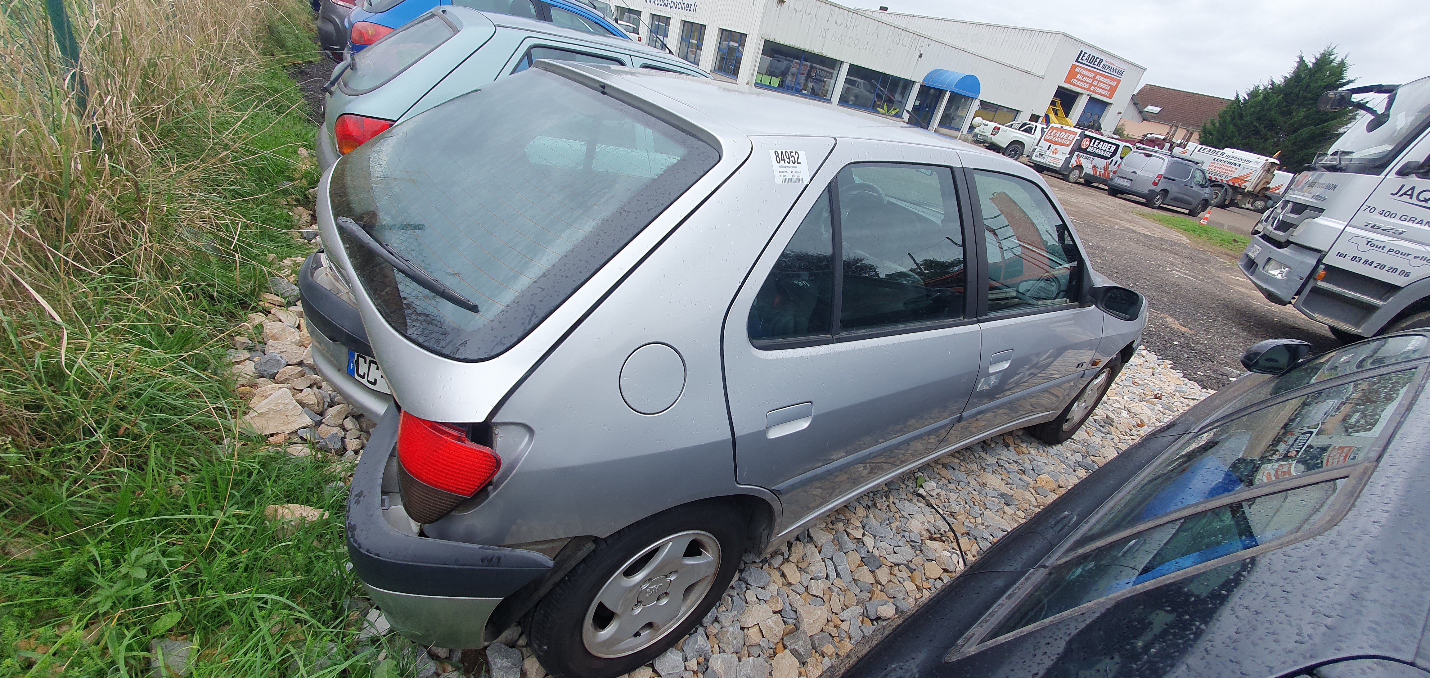 Optique avant principal droit (feux)(phare) pour PEUGEOT 306 PHASE 2 Optique avant principal droit (feux)(phare) pour PEUGEOT 306 PHASE 2