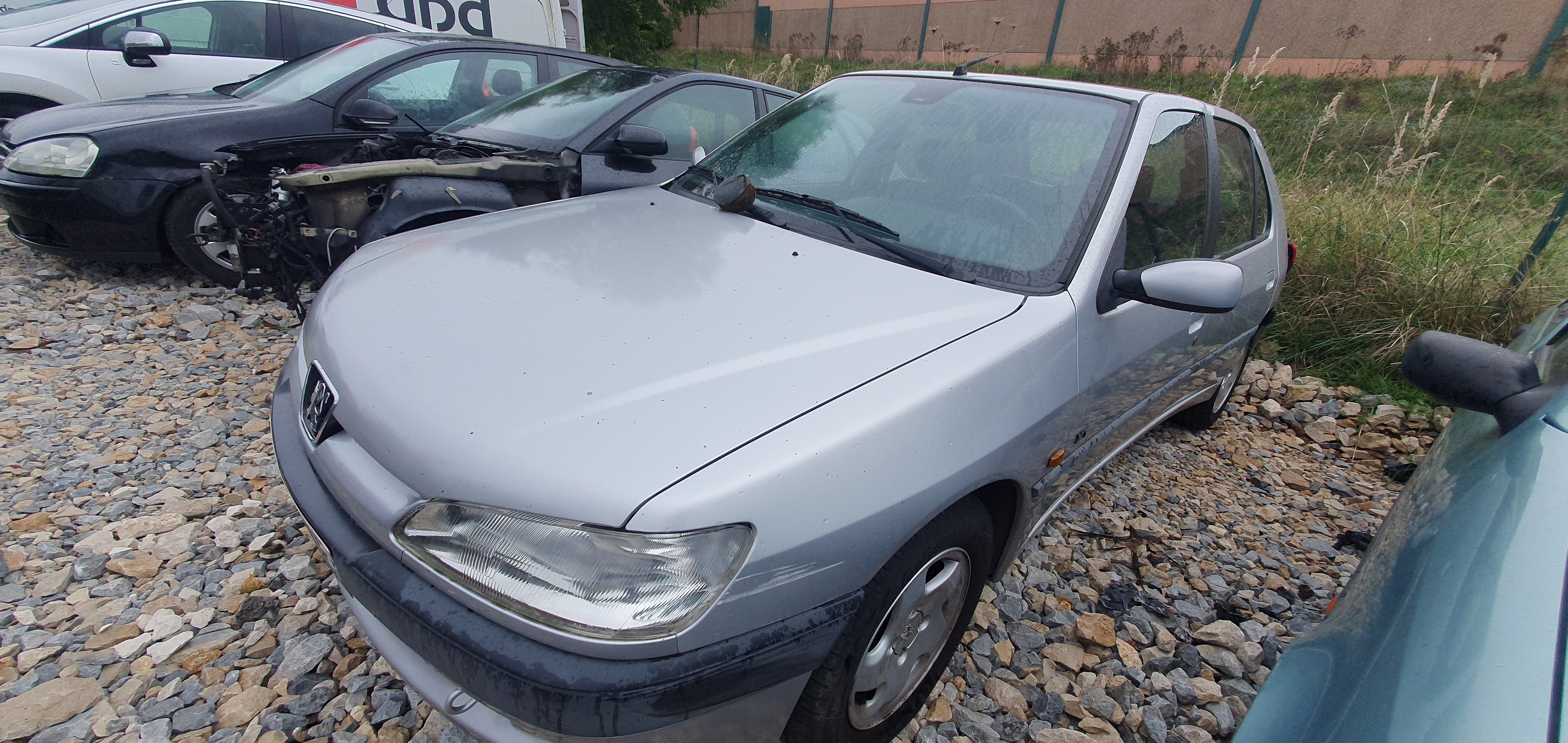 Optique avant principal droit (feux)(phare) pour PEUGEOT 306 PHASE 2 Optique avant principal droit (feux)(phare) pour PEUGEOT 306 PHASE 2