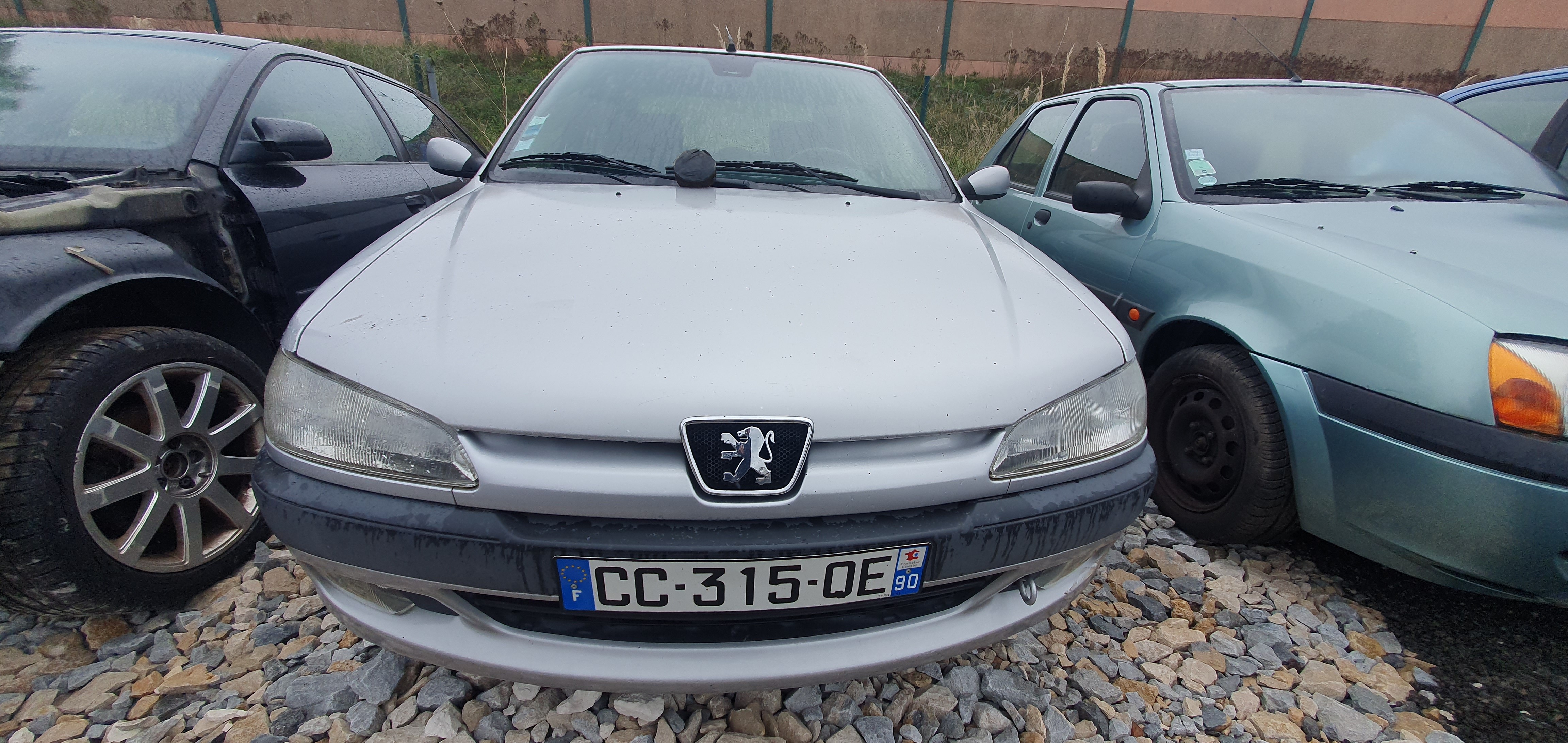 Optique avant principal droit (feux)(phare) pour PEUGEOT 306 PHASE 2 Optique avant principal droit (feux)(phare) pour PEUGEOT 306 PHASE 2