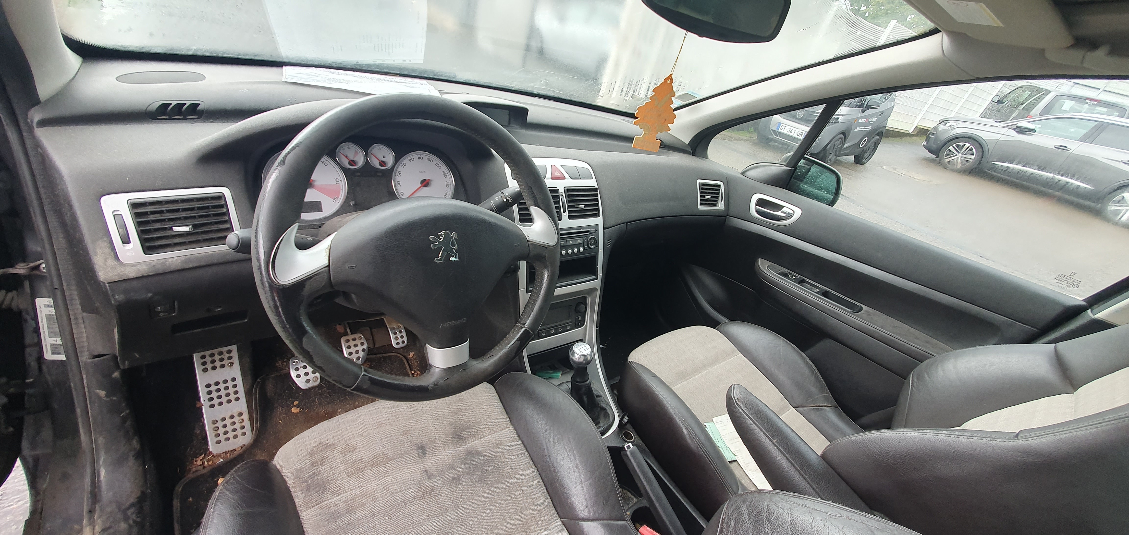 Appui tete avant pour PEUGEOT 307 PHASE 1 BREAK Appui tete avant pour PEUGEOT 307 PHASE 1 BREAK