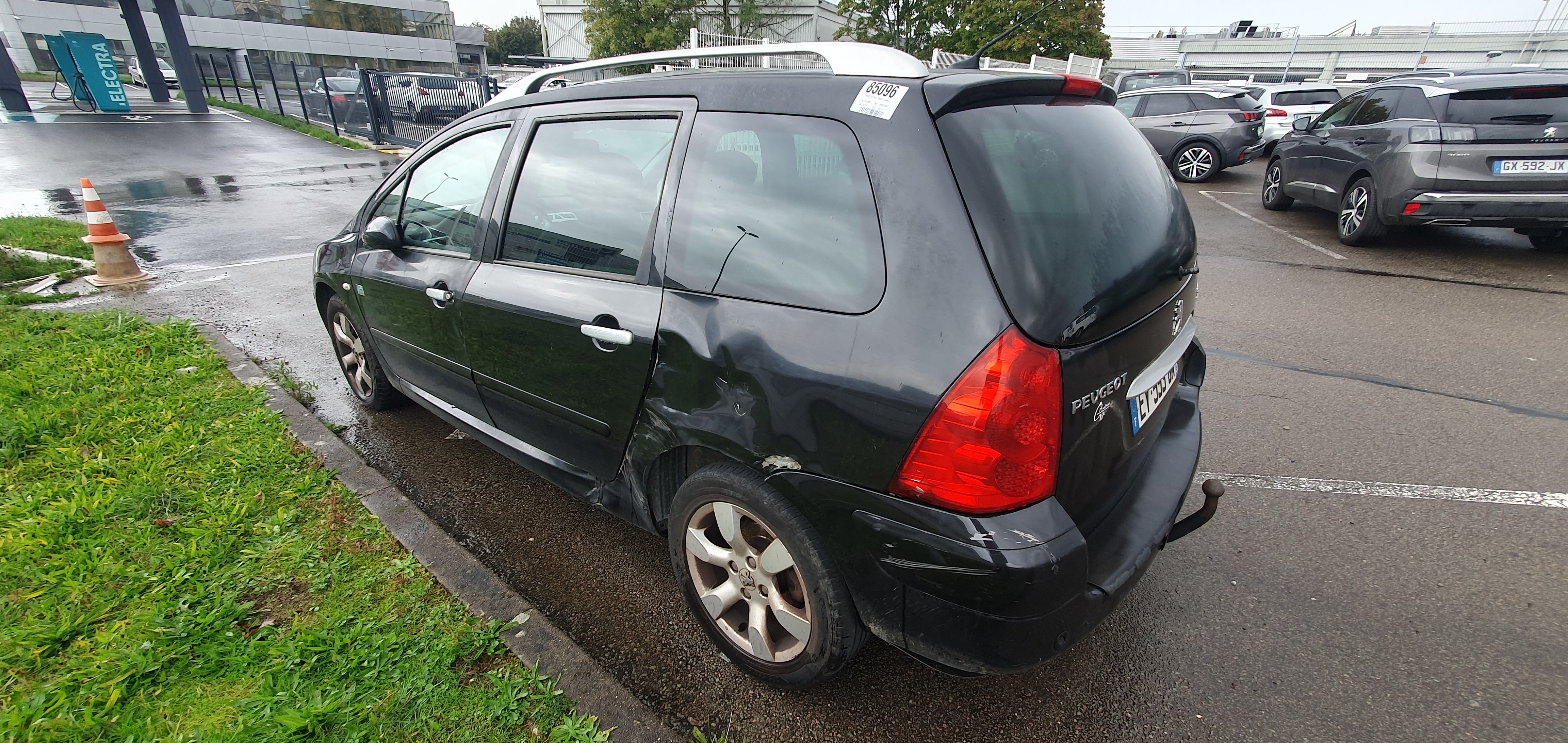 Appui tete avant pour PEUGEOT 307 PHASE 1 BREAK Appui tete avant pour PEUGEOT 307 PHASE 1 BREAK