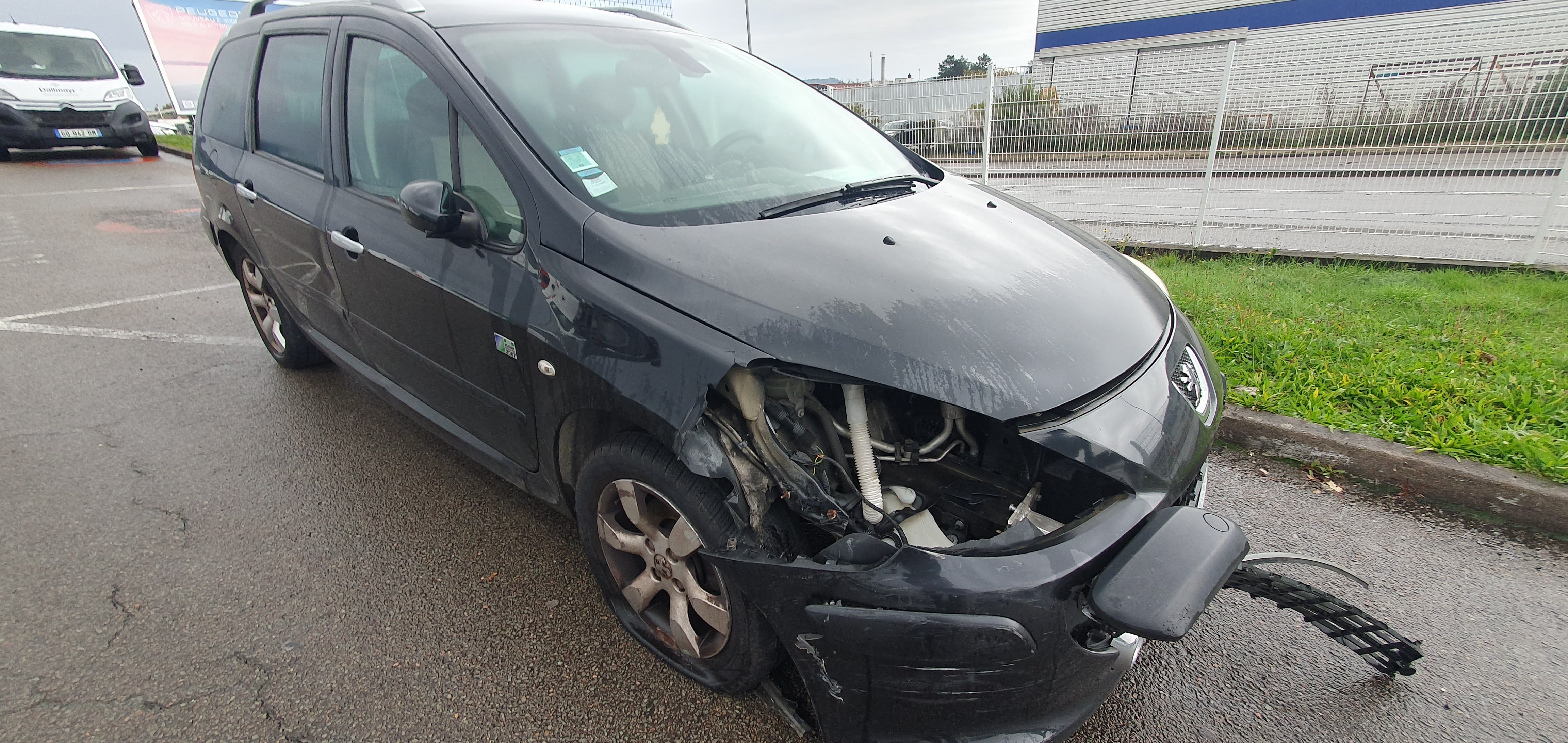 Appui tete avant pour PEUGEOT 307 PHASE 1 BREAK Appui tete avant pour PEUGEOT 307 PHASE 1 BREAK