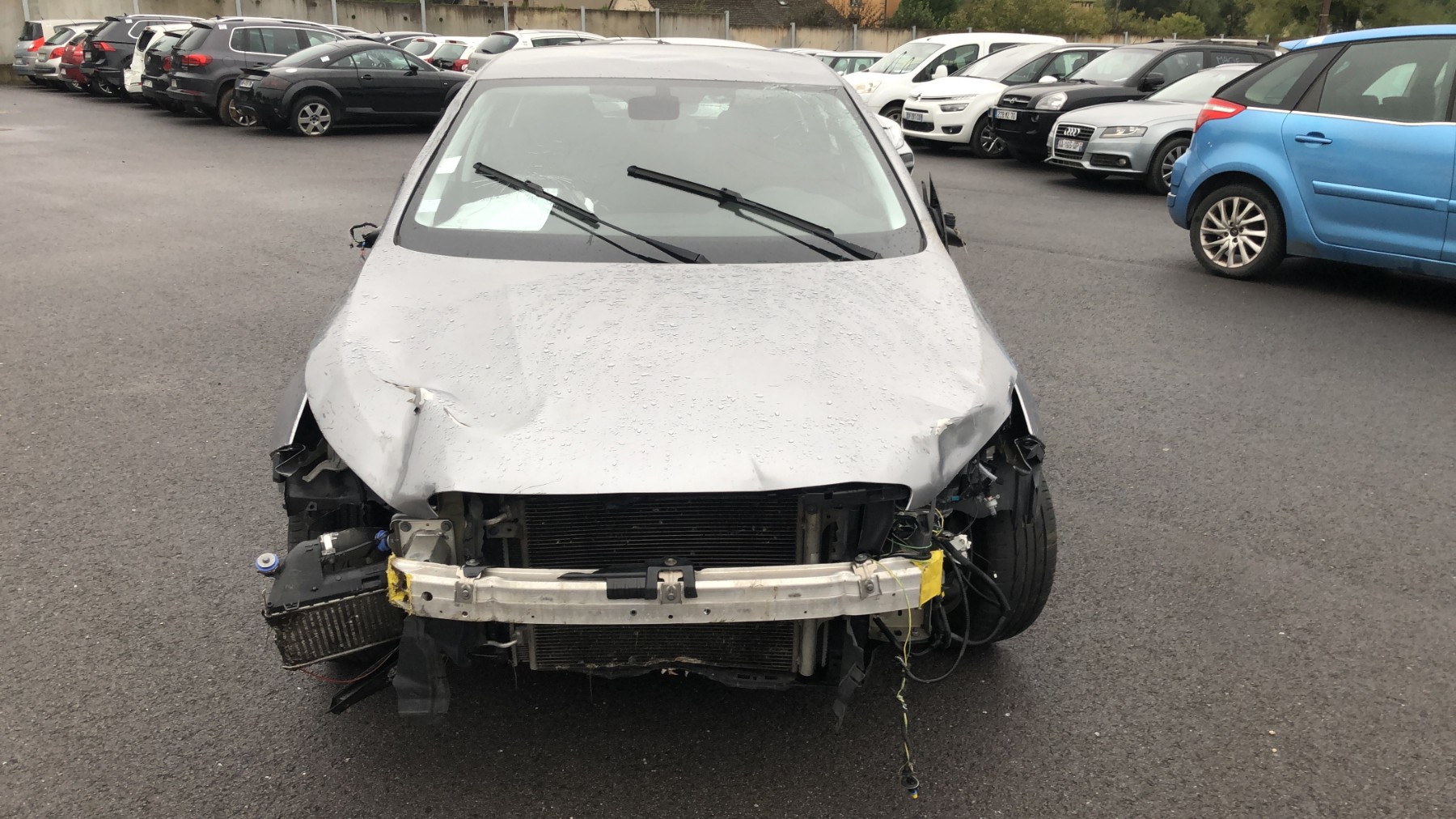 Appui tete avant pour PEUGEOT 308 2 PHASE 1 Appui tete avant pour PEUGEOT 308 2 PHASE 1