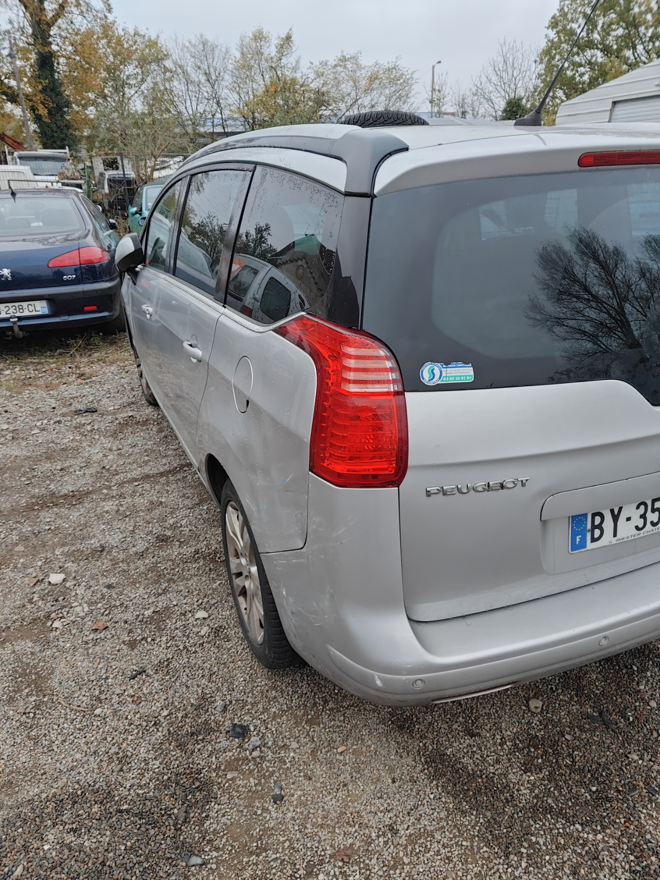 Ceinture arriere gauche pour PEUGEOT 5008 1 PHASE 1 Ceinture arriere gauche pour PEUGEOT 5008 1 PHASE 1