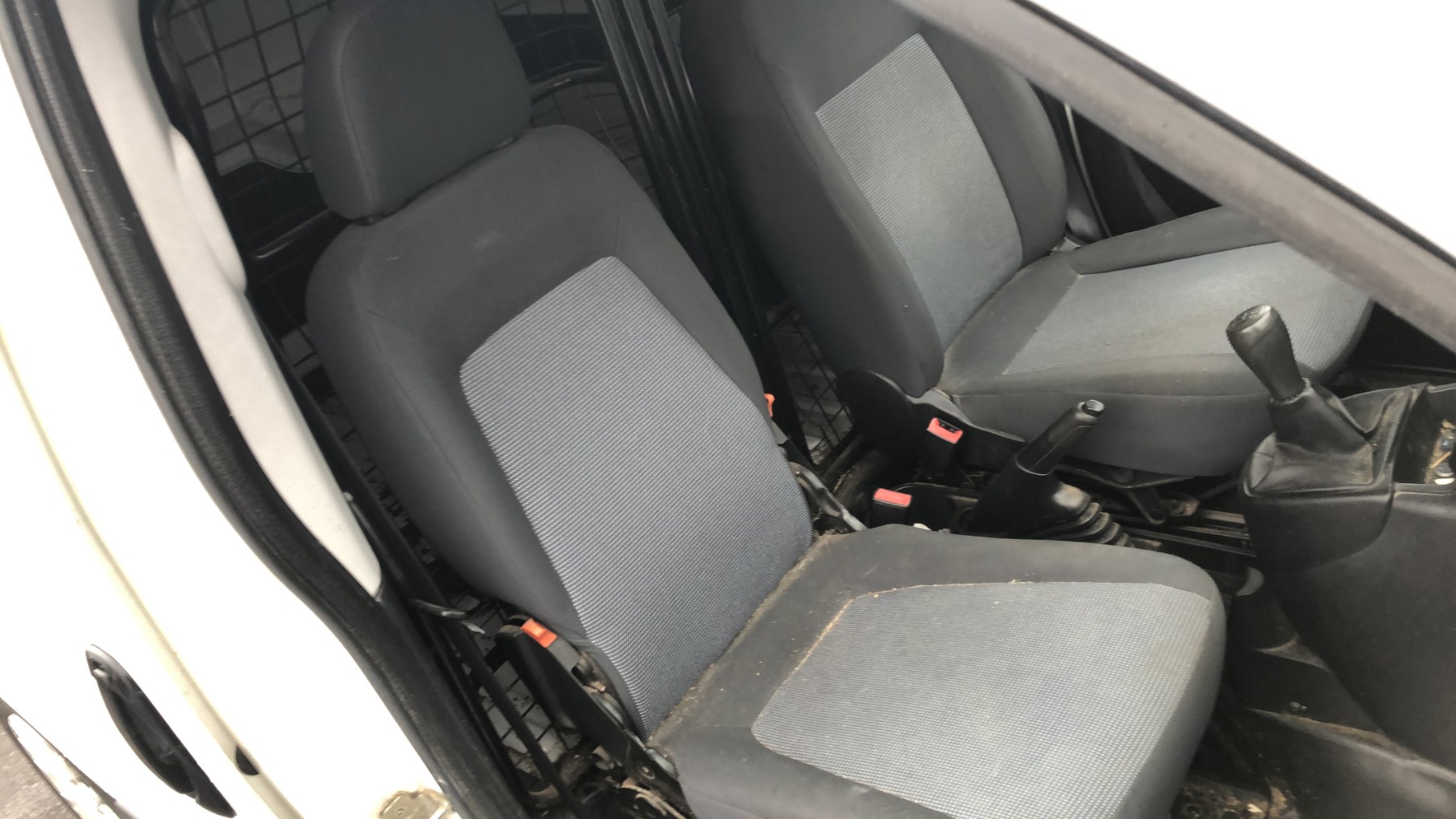 Boite de vitesses pour PEUGEOT BIPPER Boite de vitesses pour PEUGEOT BIPPER