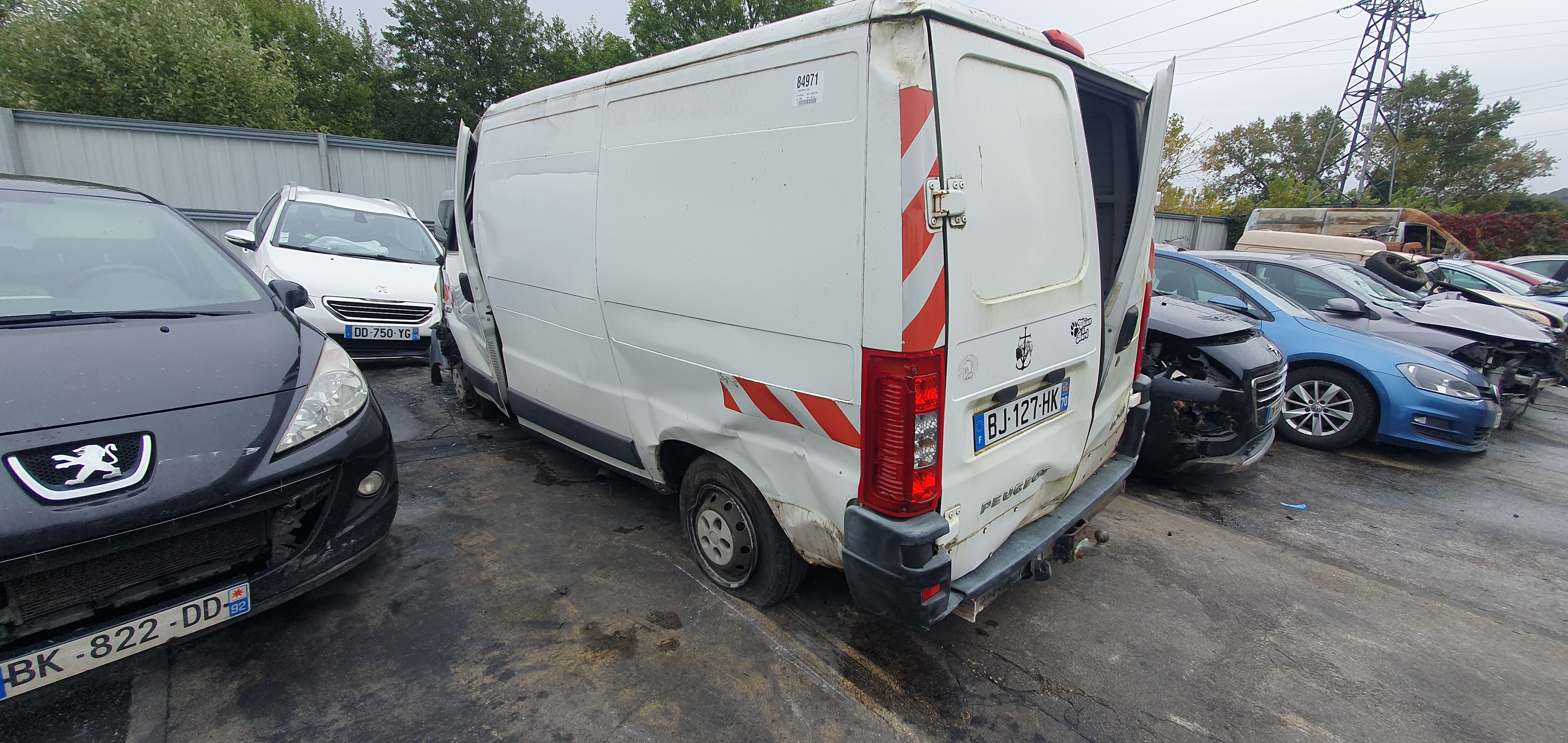 Poignee porte coffre droit pour PEUGEOT BOXER 2 Poignee porte coffre droit pour PEUGEOT BOXER 2