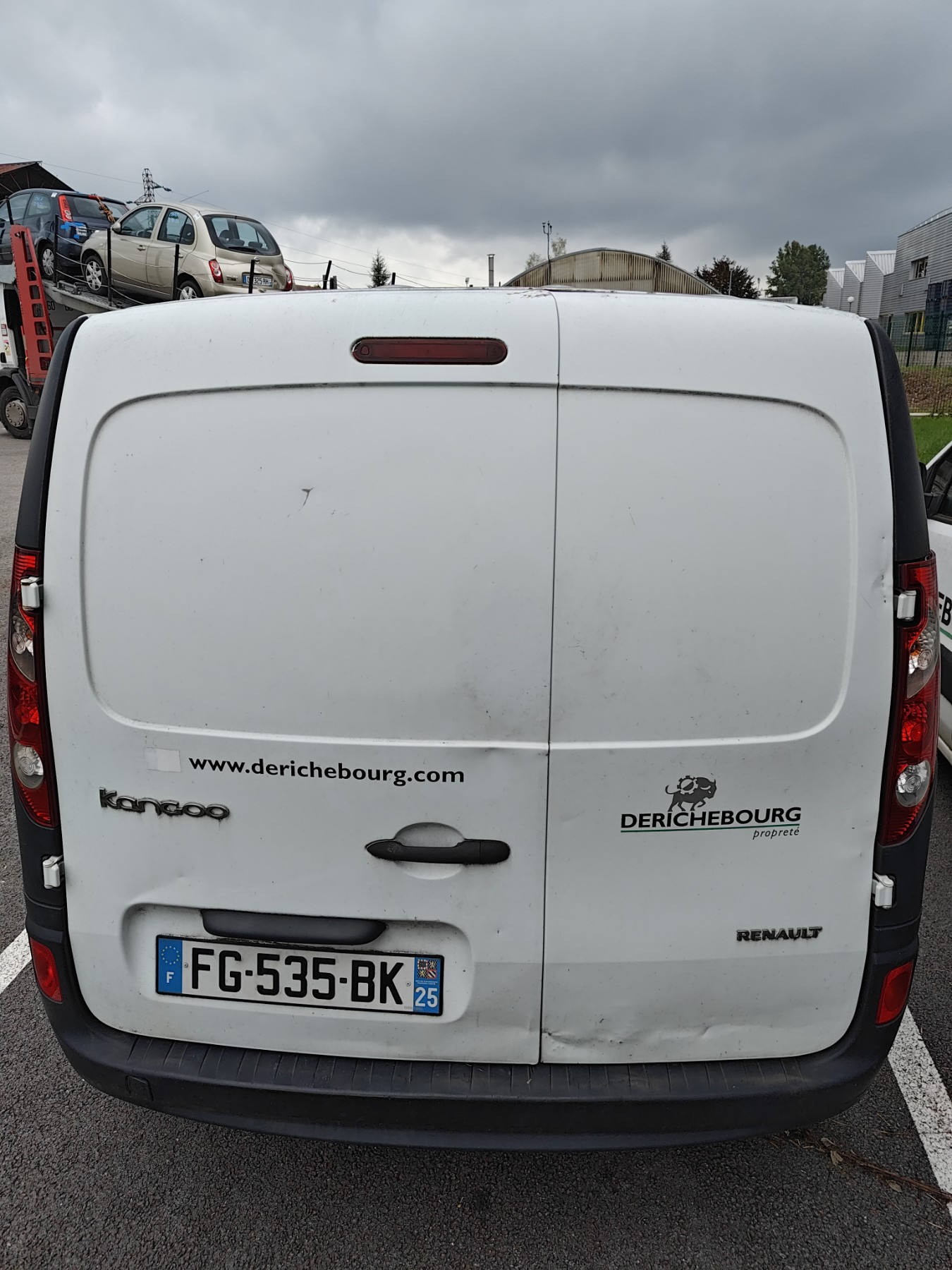 Serrure avant droit pour RENAULT KANGOO 2 PHASE 1 Serrure avant droit pour RENAULT KANGOO 2 PHASE 1