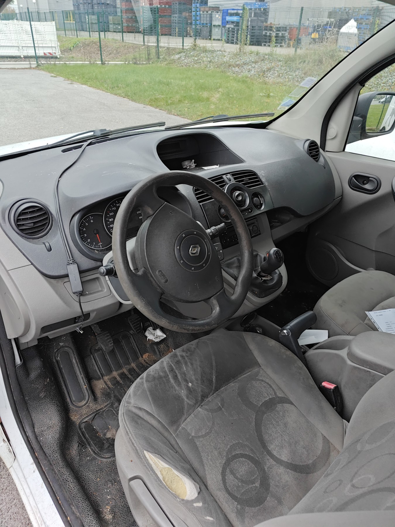 Serrure avant droit pour RENAULT KANGOO 2 PHASE 1 Serrure avant droit pour RENAULT KANGOO 2 PHASE 1