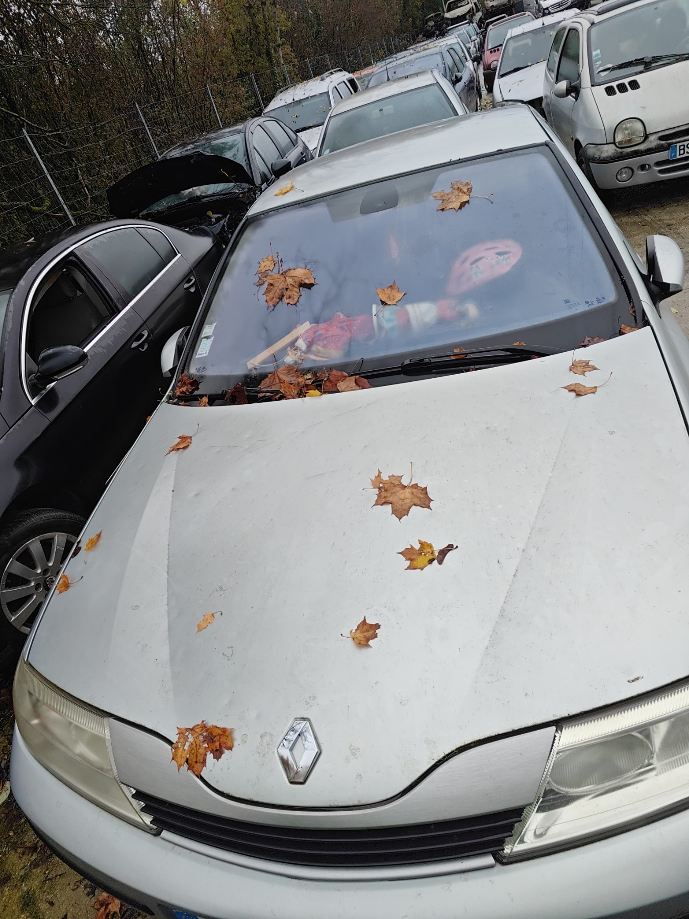 Feu arriere secondaire gauche (feux) pour RENAULT LAGUNA 2 PHASE 1 Feu arriere secondaire gauche (feux) pour RENAULT LAGUNA 2 PHASE 1