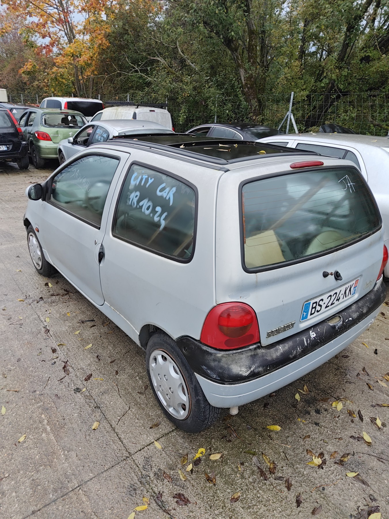 Platine feu arriere droit pour RENAULT TWINGO 1 PHASE 3 Platine feu arriere droit pour RENAULT TWINGO 1 PHASE 3