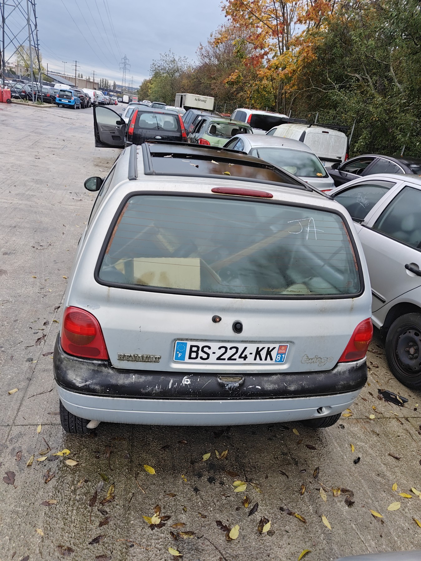 Platine feu arriere droit pour RENAULT TWINGO 1 PHASE 3 Platine feu arriere droit pour RENAULT TWINGO 1 PHASE 3
