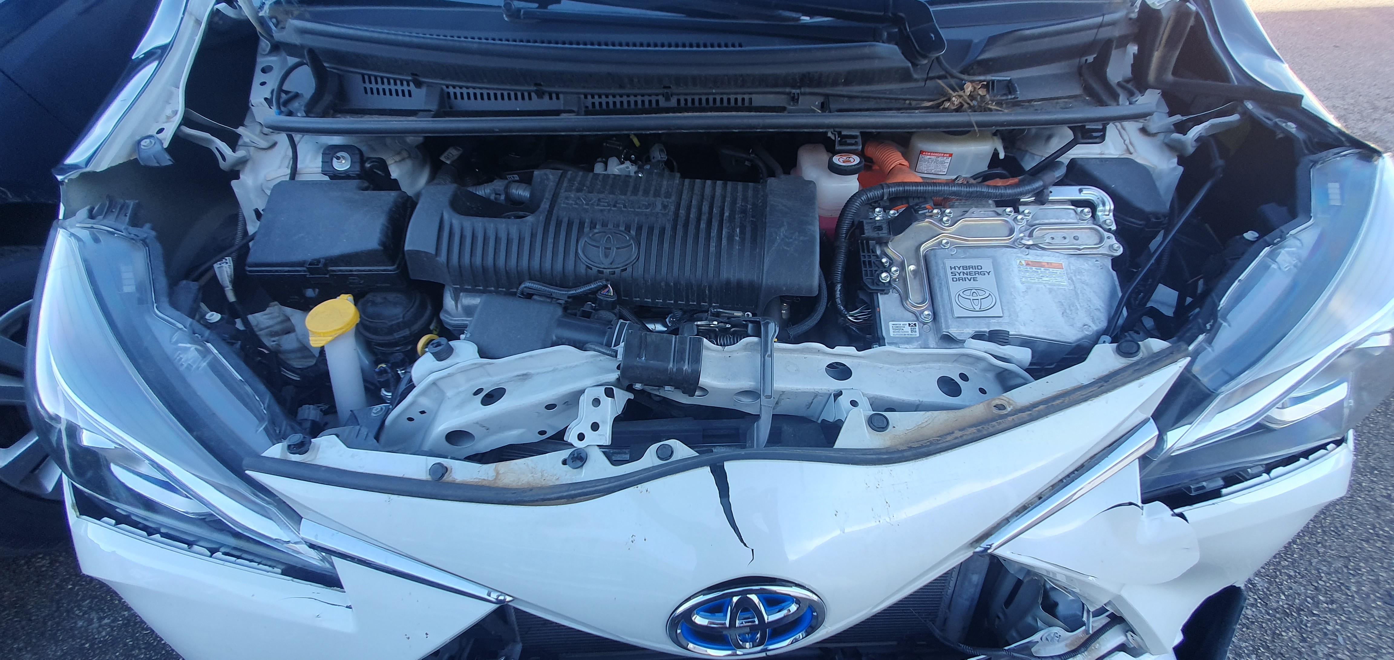Triangle avant gauche pour TOYOTA YARIS 3 PHASE 3 Triangle avant gauche pour TOYOTA YARIS 3 PHASE 3