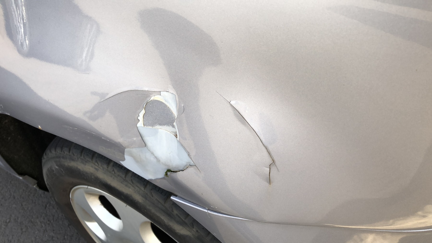 Renfort pare choc avant (traverse) pour AUDI A3 2 PHASE 1 Renfort pare choc avant (traverse) pour AUDI A3 2 PHASE 1