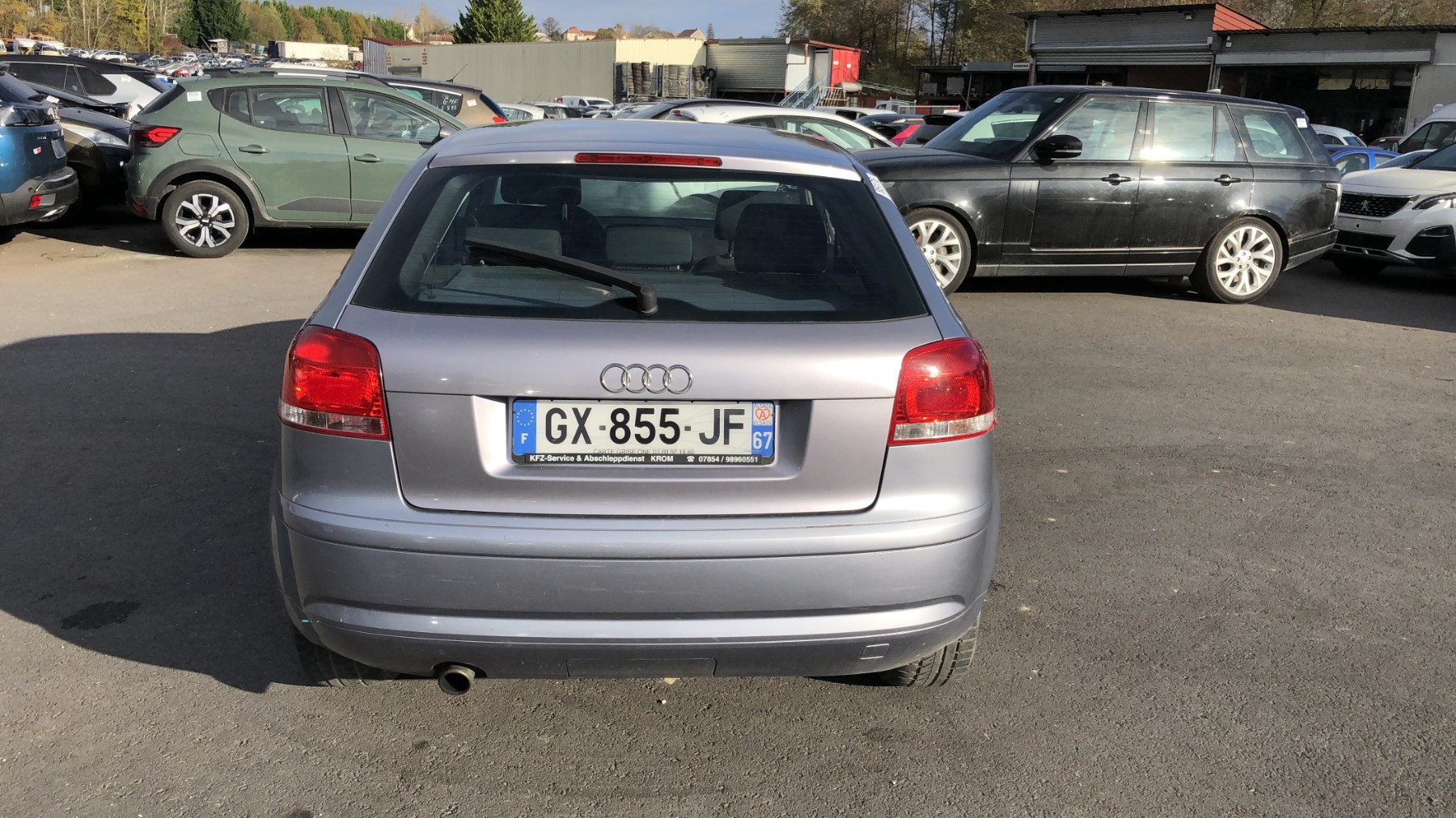 Renfort pare choc avant (traverse) pour AUDI A3 2 PHASE 1 Renfort pare choc avant (traverse) pour AUDI A3 2 PHASE 1