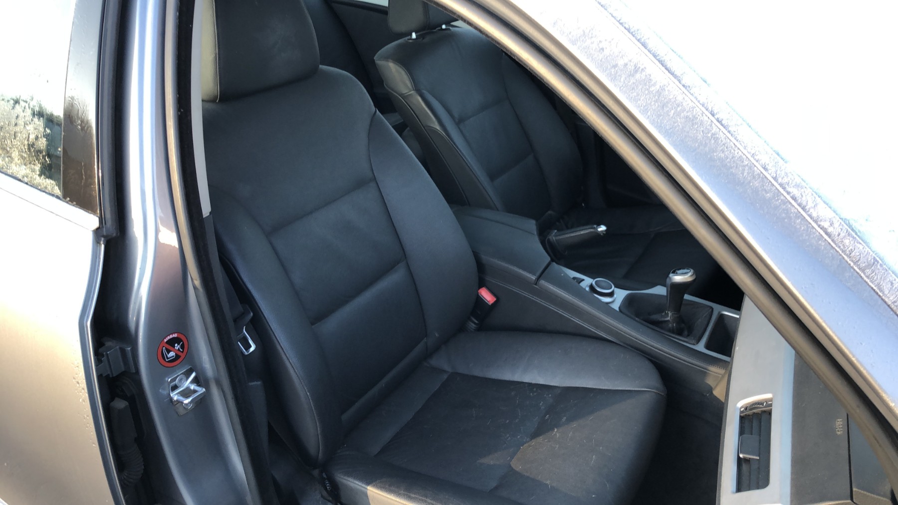 Porte avant gauche pour BMW SERIE 5 E60 PHASE 2 Porte avant gauche pour BMW SERIE 5 E60 PHASE 2