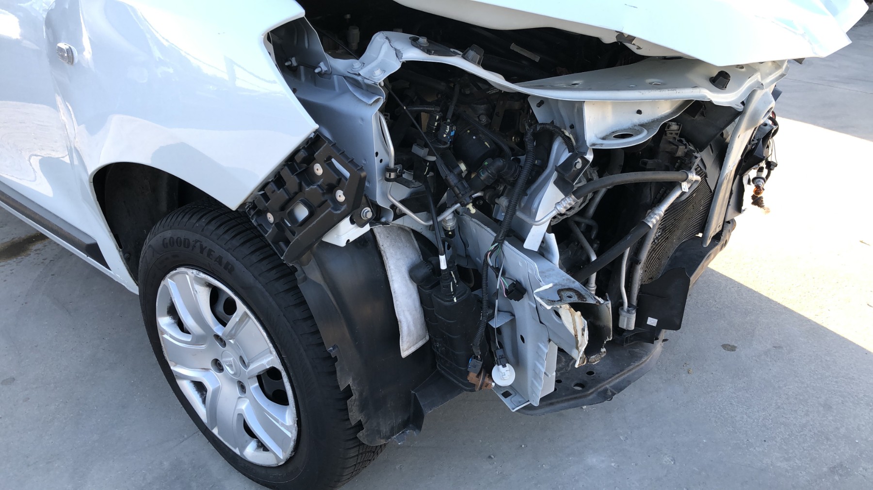 Amortisseur avant gauche pour DACIA DOKKER PHASE 2 Amortisseur avant gauche pour DACIA DOKKER PHASE 2