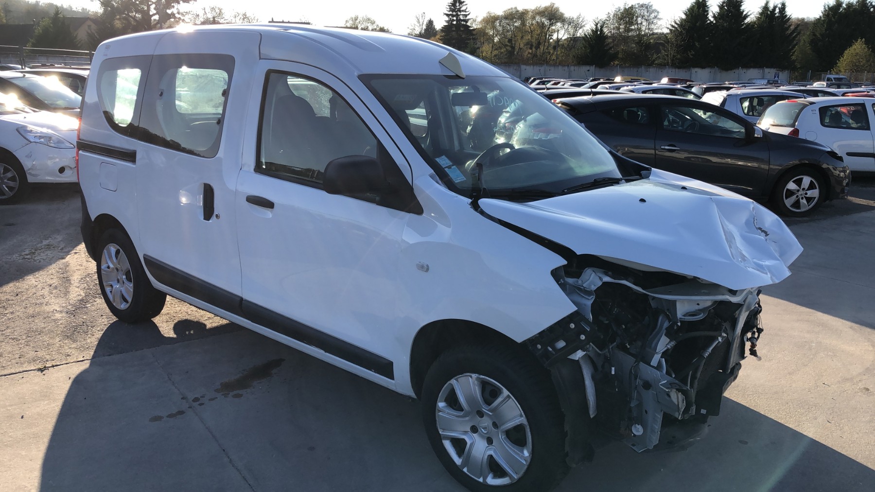Amortisseur avant gauche pour DACIA DOKKER PHASE 2 Amortisseur avant gauche pour DACIA DOKKER PHASE 2