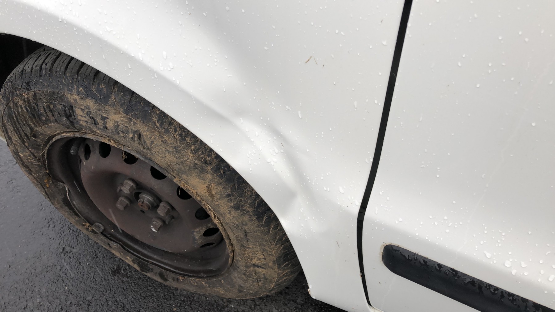 Optique avant principal gauche (feux)(phare) pour FIAT PANDA 2 PHASE 1 Optique avant principal gauche (feux)(phare) pour FIAT PANDA 2 PHASE 1