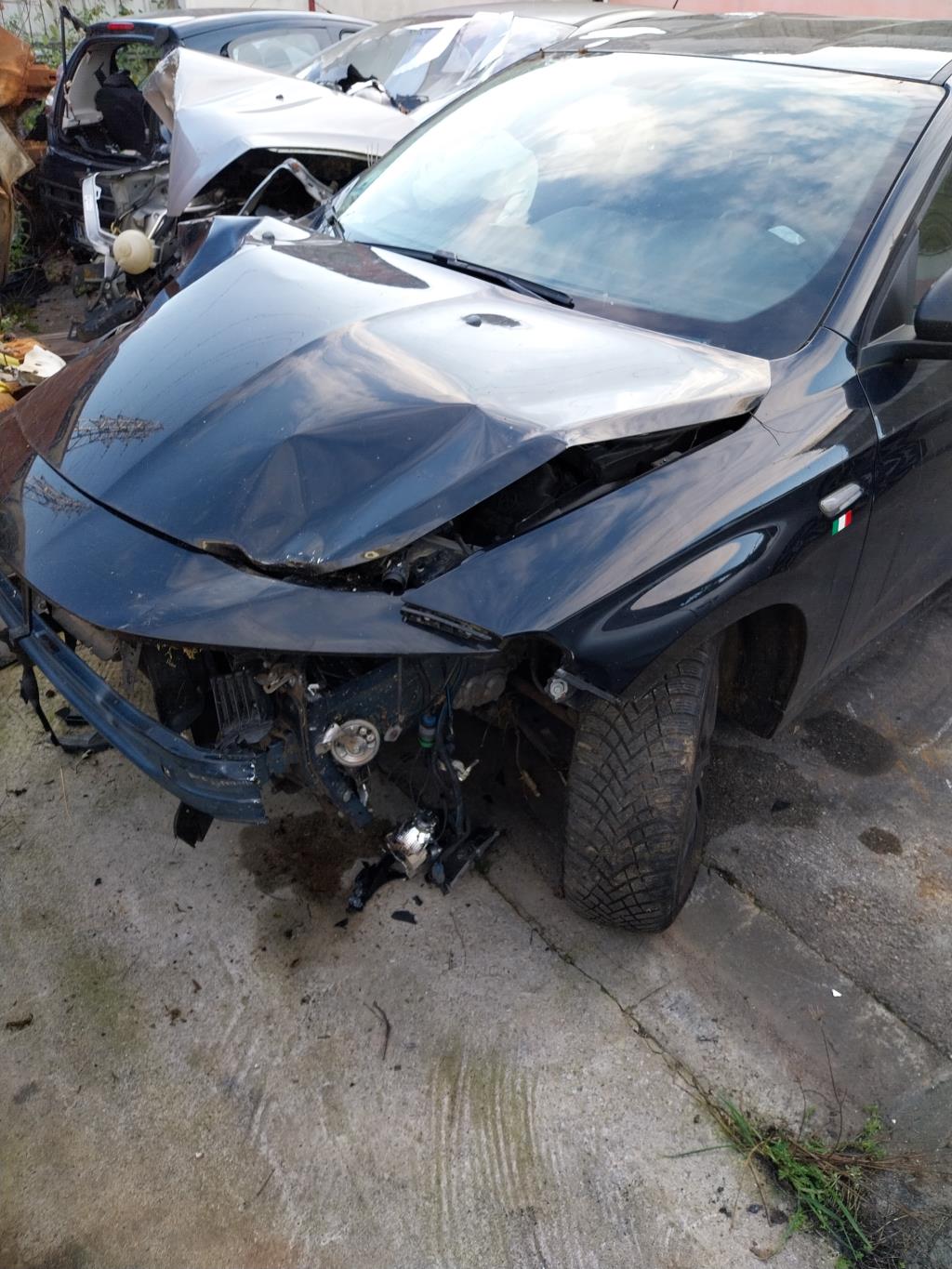 Appui tete avant pour FIAT TIPO 2 PHASE 1 Appui tete avant pour FIAT TIPO 2 PHASE 1