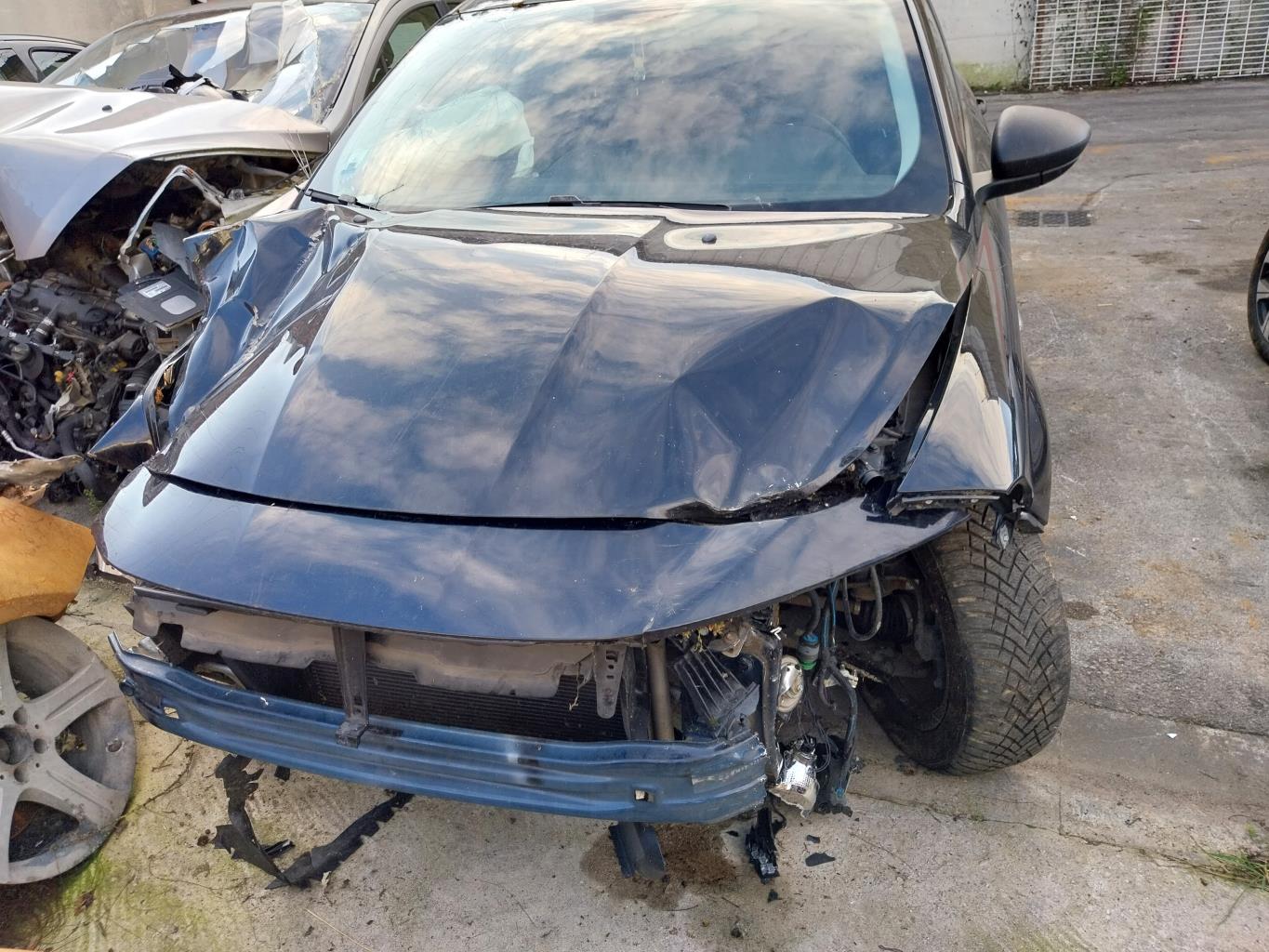 Appui tete avant pour FIAT TIPO 2 PHASE 1 Appui tete avant pour FIAT TIPO 2 PHASE 1