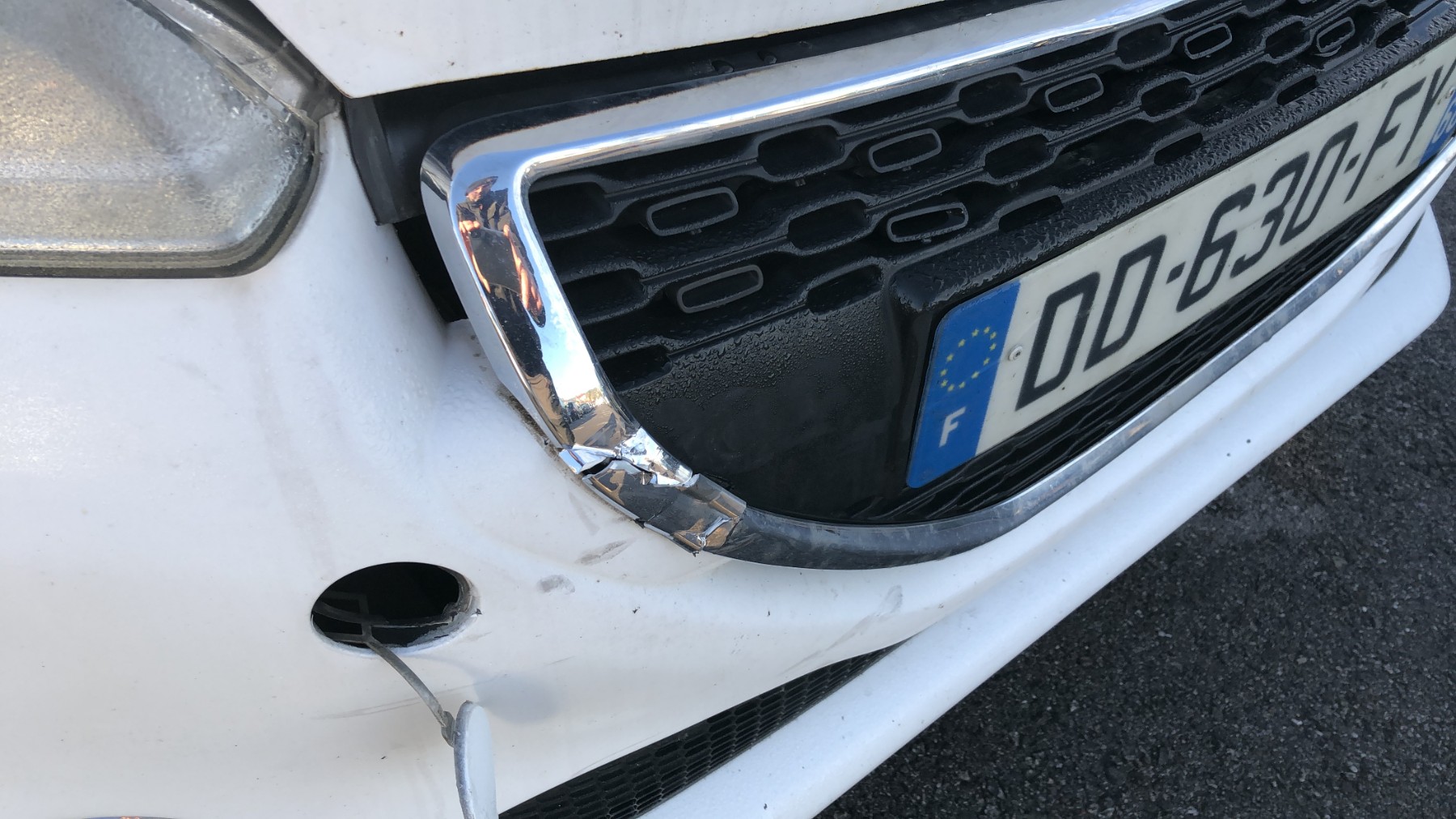 Trappe de plancher pour PEUGEOT 208 1 PHASE 1 Trappe de plancher pour PEUGEOT 208 1 PHASE 1