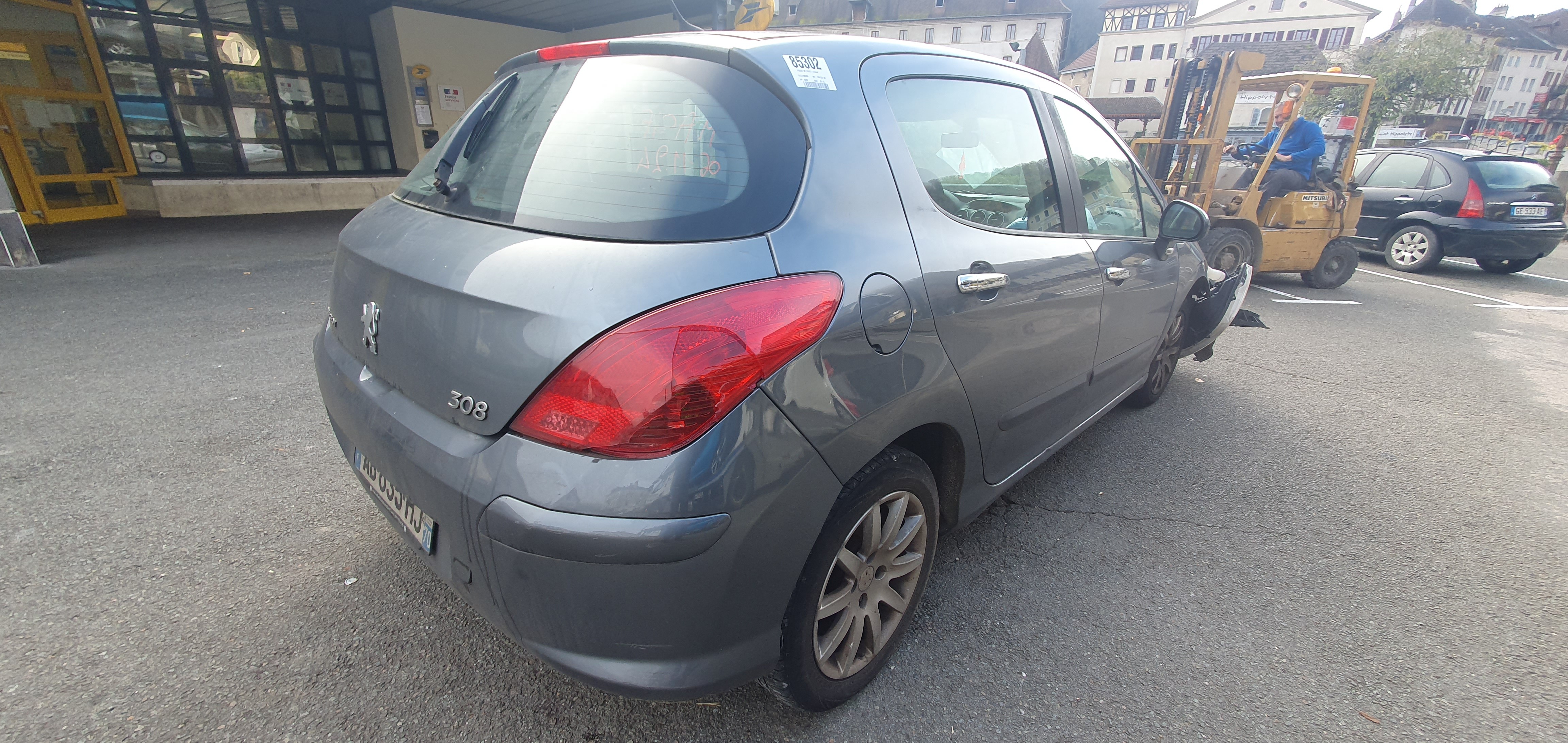 Aile avant droit pour PEUGEOT 308 1 PHASE 1 Aile avant droit pour PEUGEOT 308 1 PHASE 1