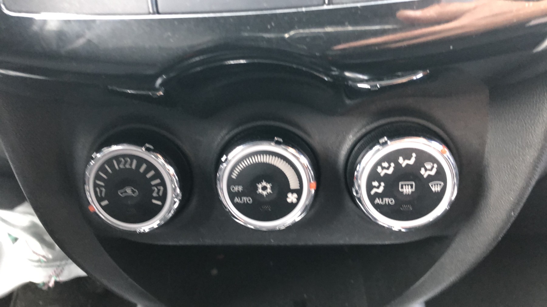 Moteur essuie glace arriere pour PEUGEOT 4008 Moteur essuie glace arriere pour PEUGEOT 4008