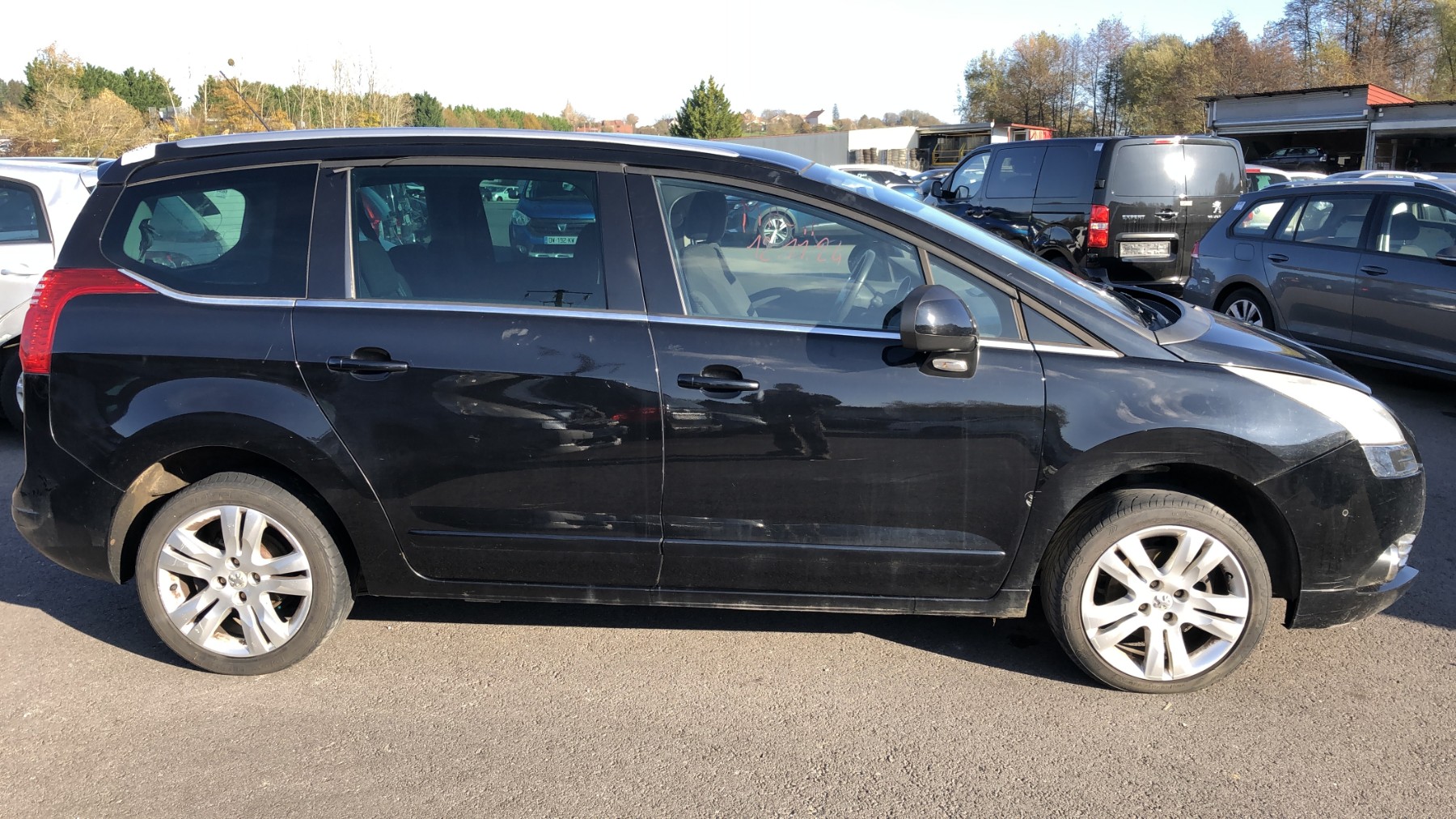 Amortisseur avant gauche pour PEUGEOT 5008 1 PHASE 1 Amortisseur avant gauche pour PEUGEOT 5008 1 PHASE 1