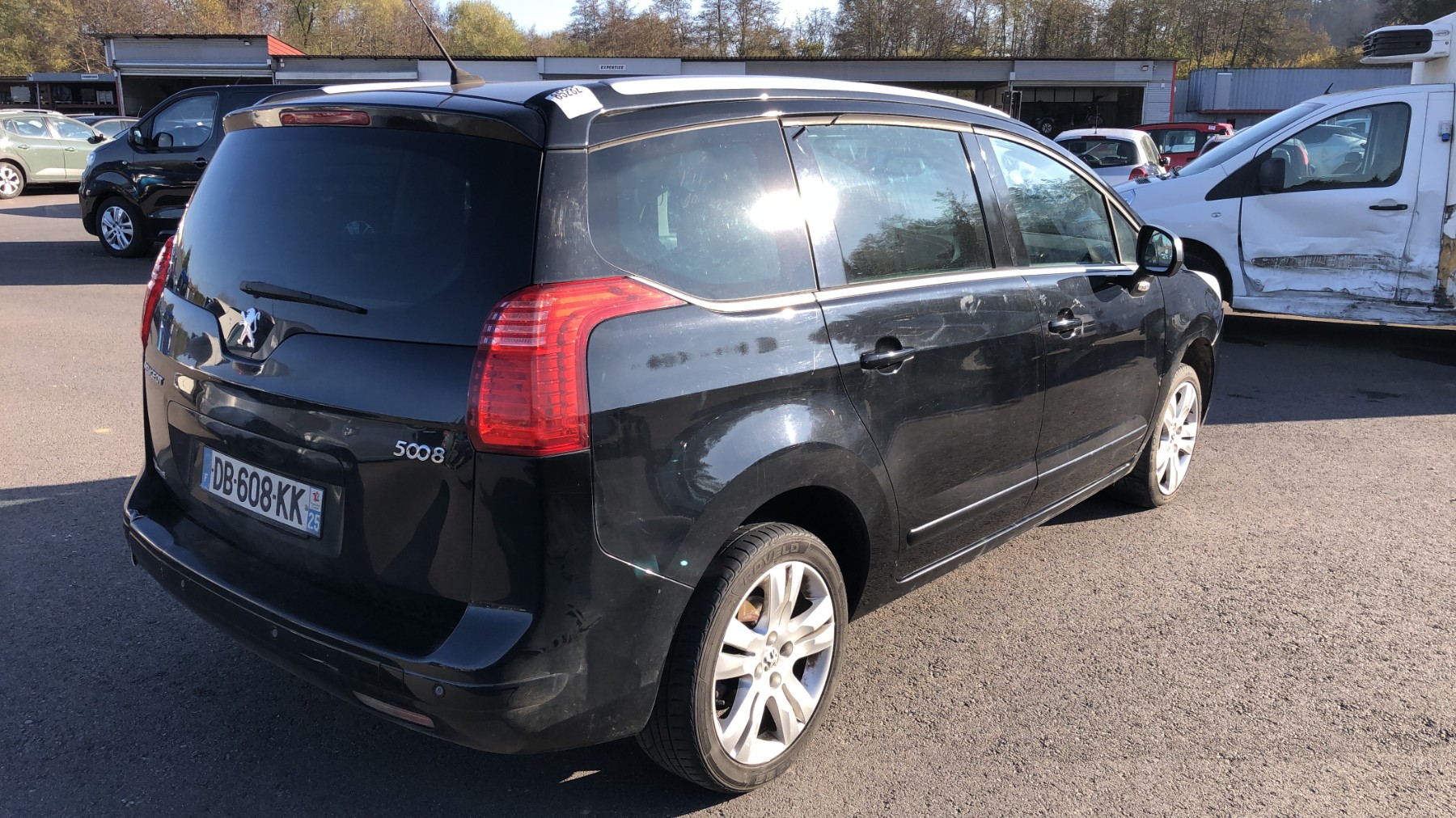 Amortisseur avant gauche pour PEUGEOT 5008 1 PHASE 1 Amortisseur avant gauche pour PEUGEOT 5008 1 PHASE 1
