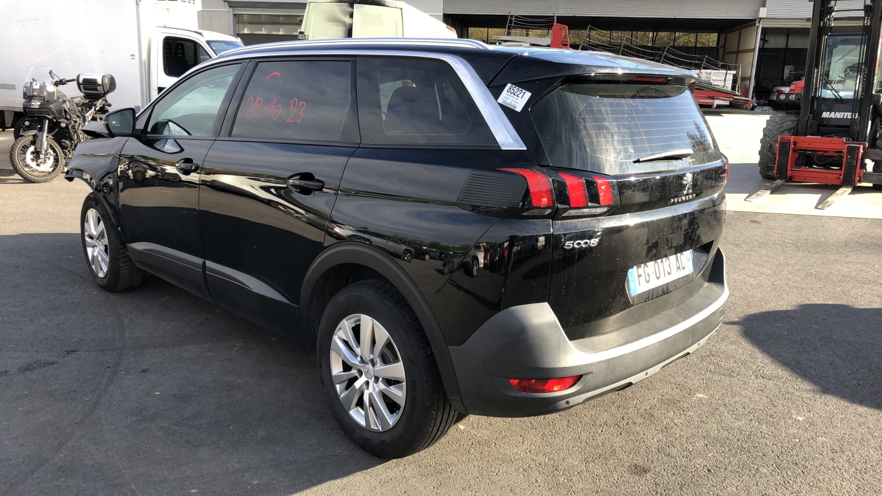 Jante pour PEUGEOT 5008 2 PHASE 1 Jante pour PEUGEOT 5008 2 PHASE 1