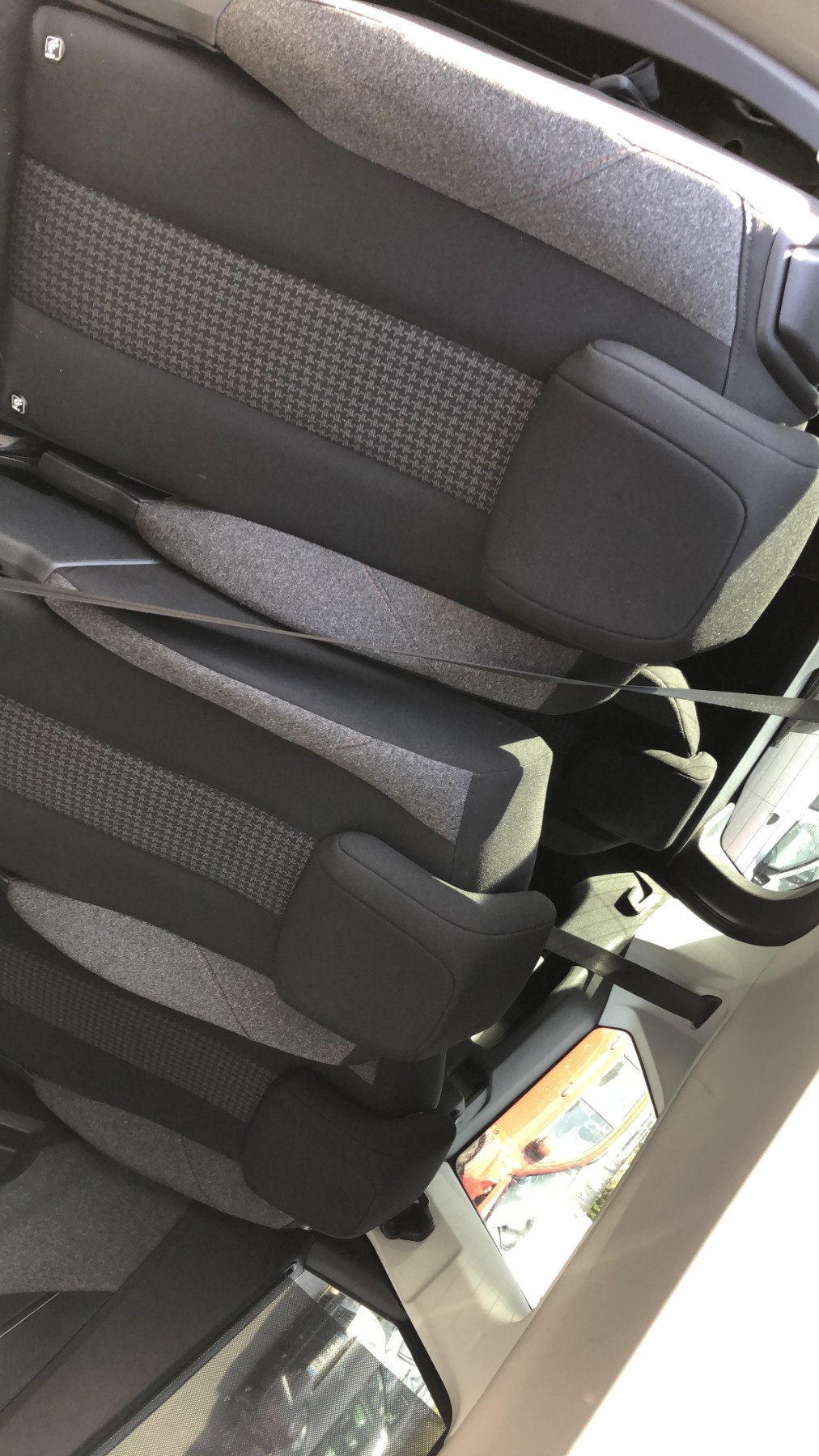 Jante pour PEUGEOT 5008 2 PHASE 1 Jante pour PEUGEOT 5008 2 PHASE 1