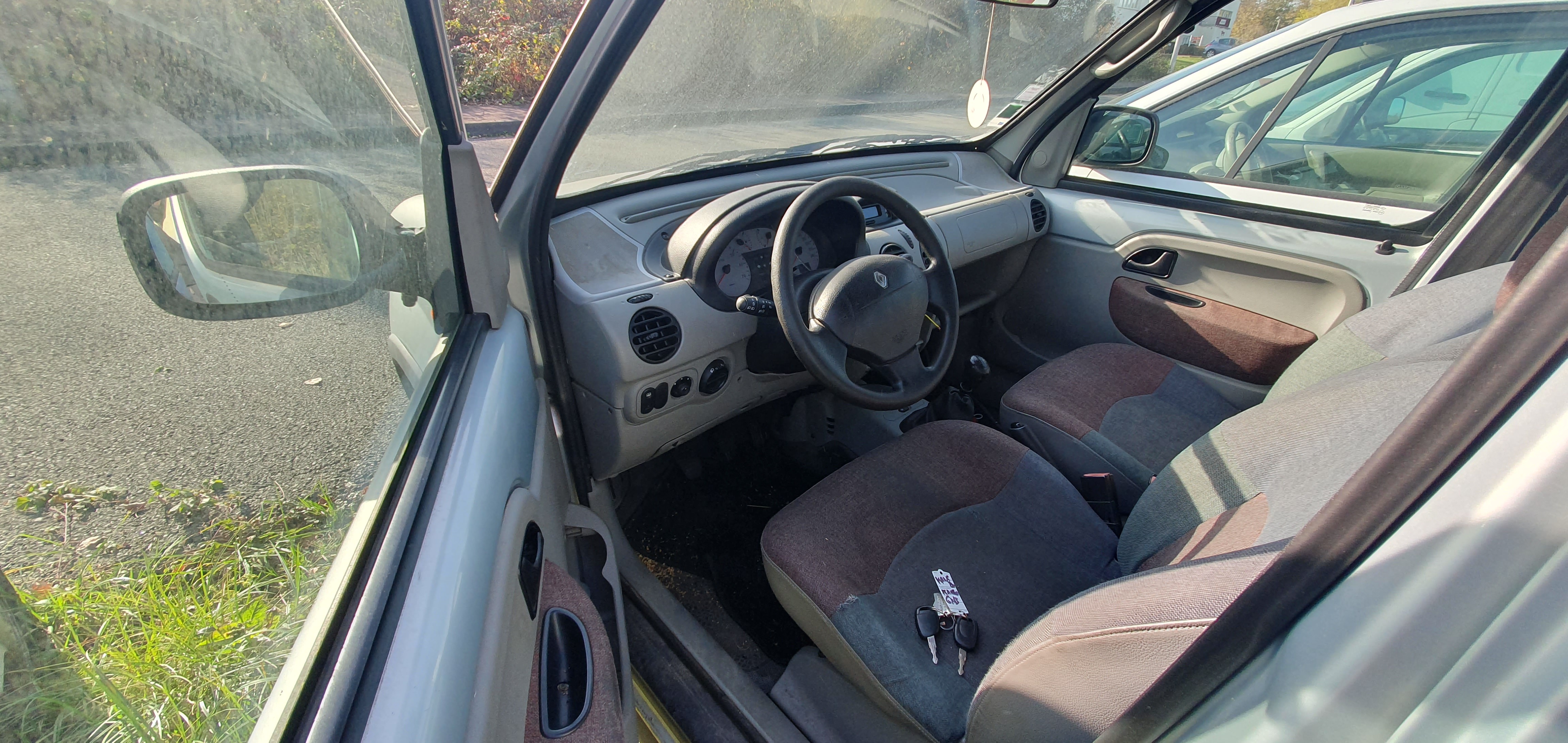 Bloc ABS (freins anti-blocage) pour RENAULT KANGOO 1 PHASE 1 Bloc ABS (freins anti-blocage) pour RENAULT KANGOO 1 PHASE 1