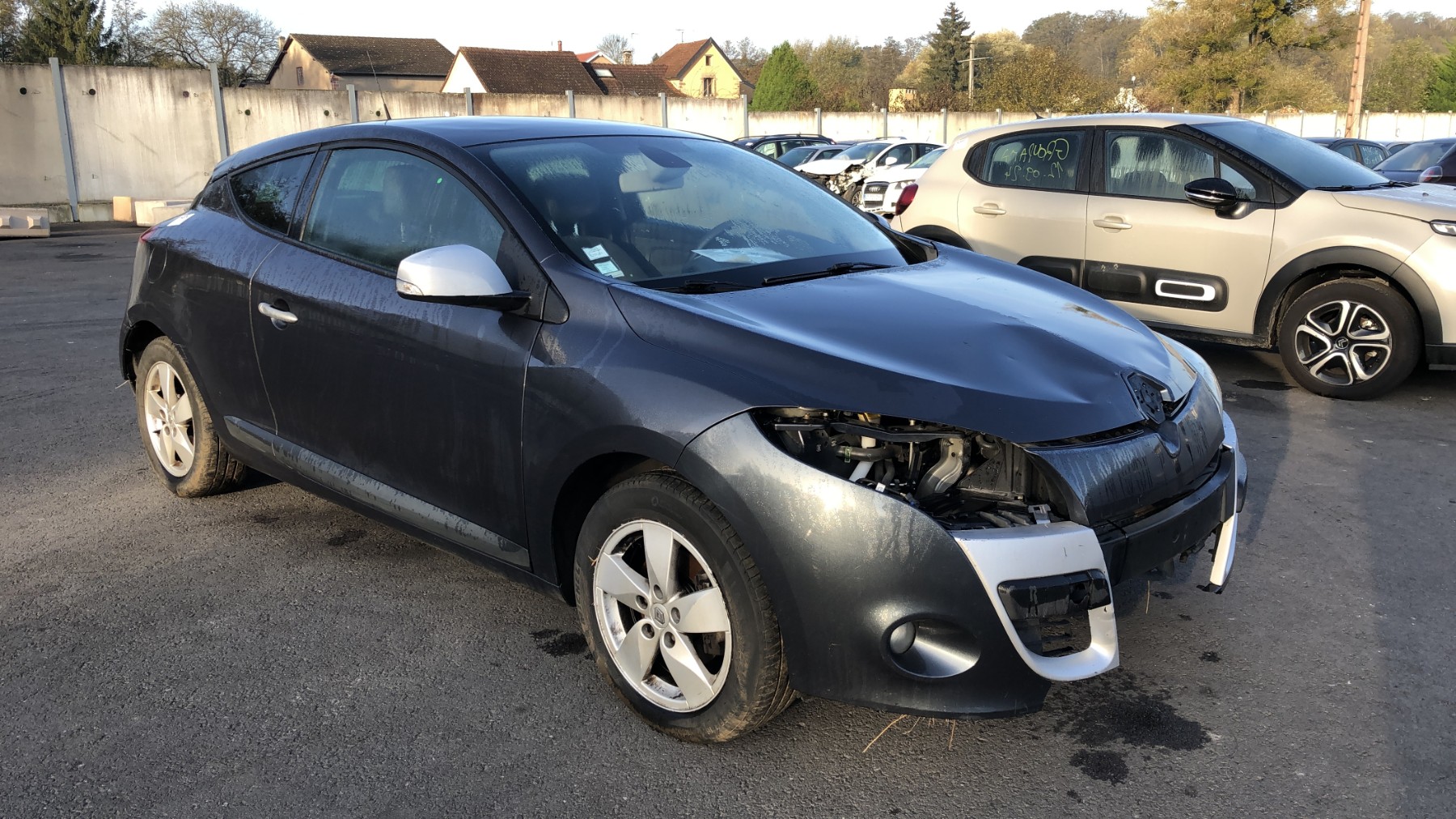 Retroviseur droit pour RENAULT MEGANE 3 PHASE 1 COUPE Retroviseur droit pour RENAULT MEGANE 3 PHASE 1 COUPE