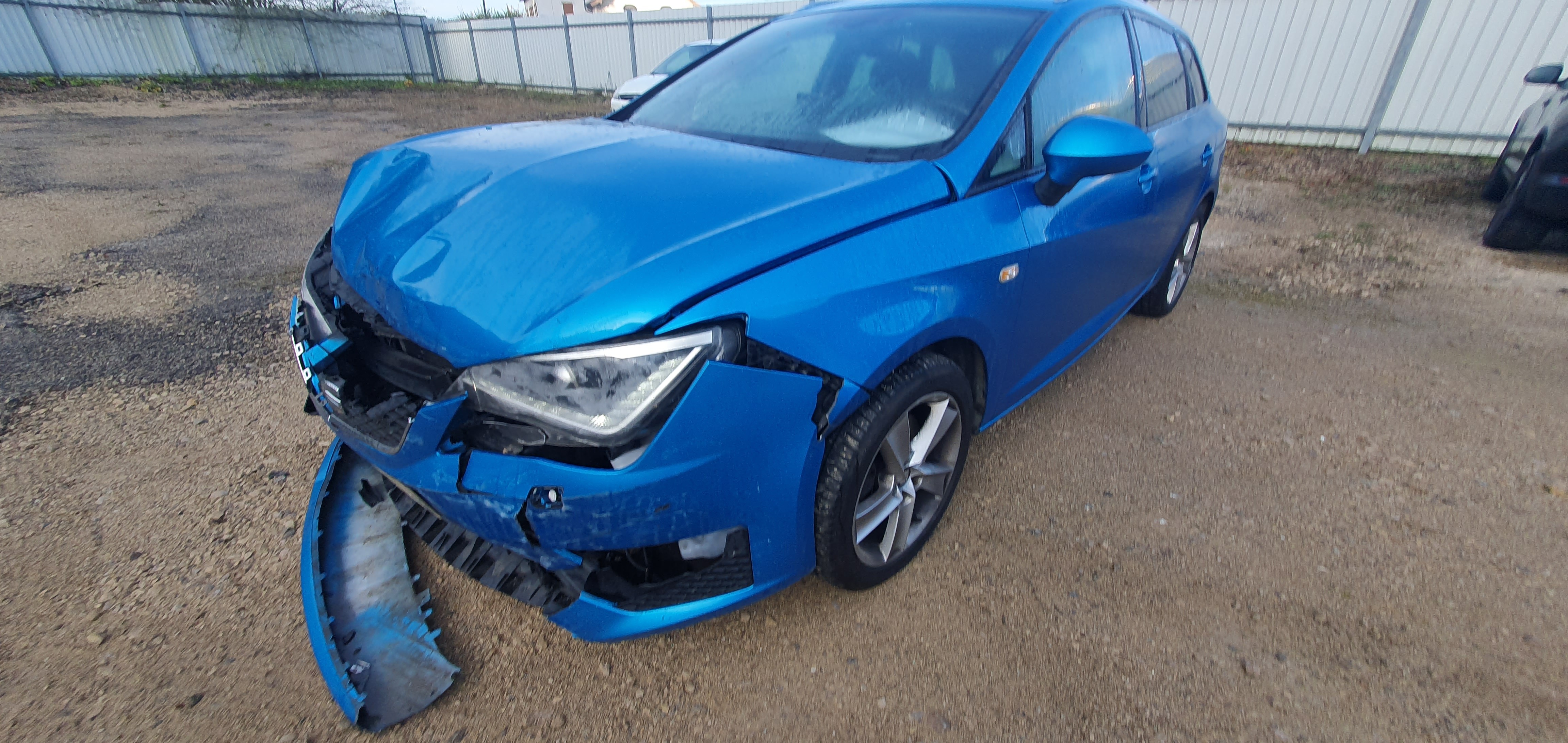 Attelage (boule de remorquage) pour SEAT IBIZA 4 ST PHASE 2 BREAK Attelage (boule de remorquage) pour SEAT IBIZA 4 ST PHASE 2 BREAK