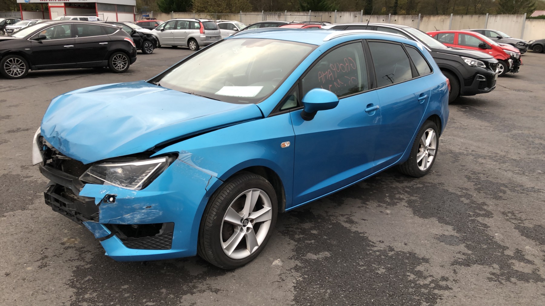 Attelage (boule de remorquage) pour SEAT IBIZA 4 ST PHASE 2 BREAK Attelage (boule de remorquage) pour SEAT IBIZA 4 ST PHASE 2 BREAK