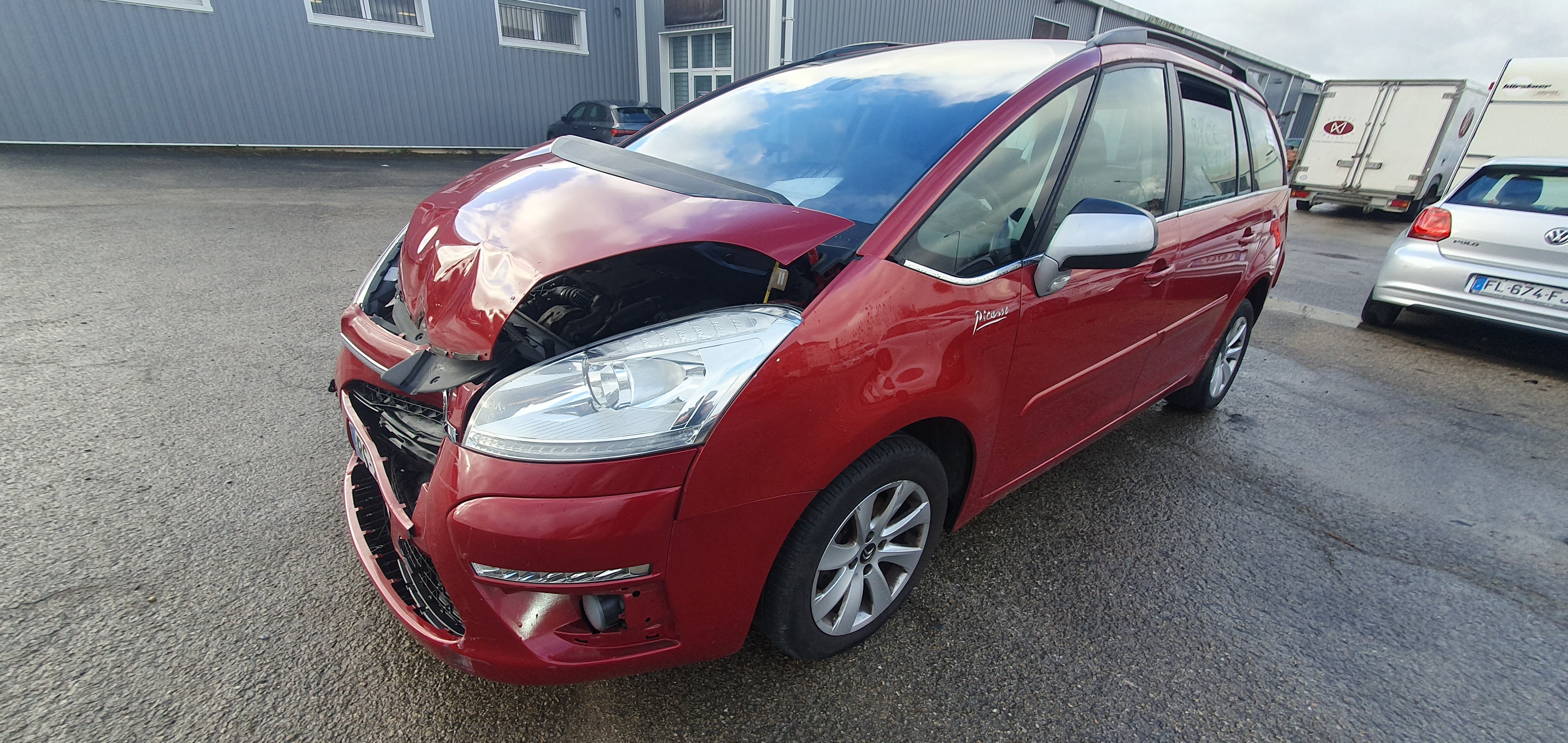 Pare boue avant gauche pour CITROEN C4 GRAND PICASSO 1 Pare boue avant gauche pour CITROEN C4 GRAND PICASSO 1