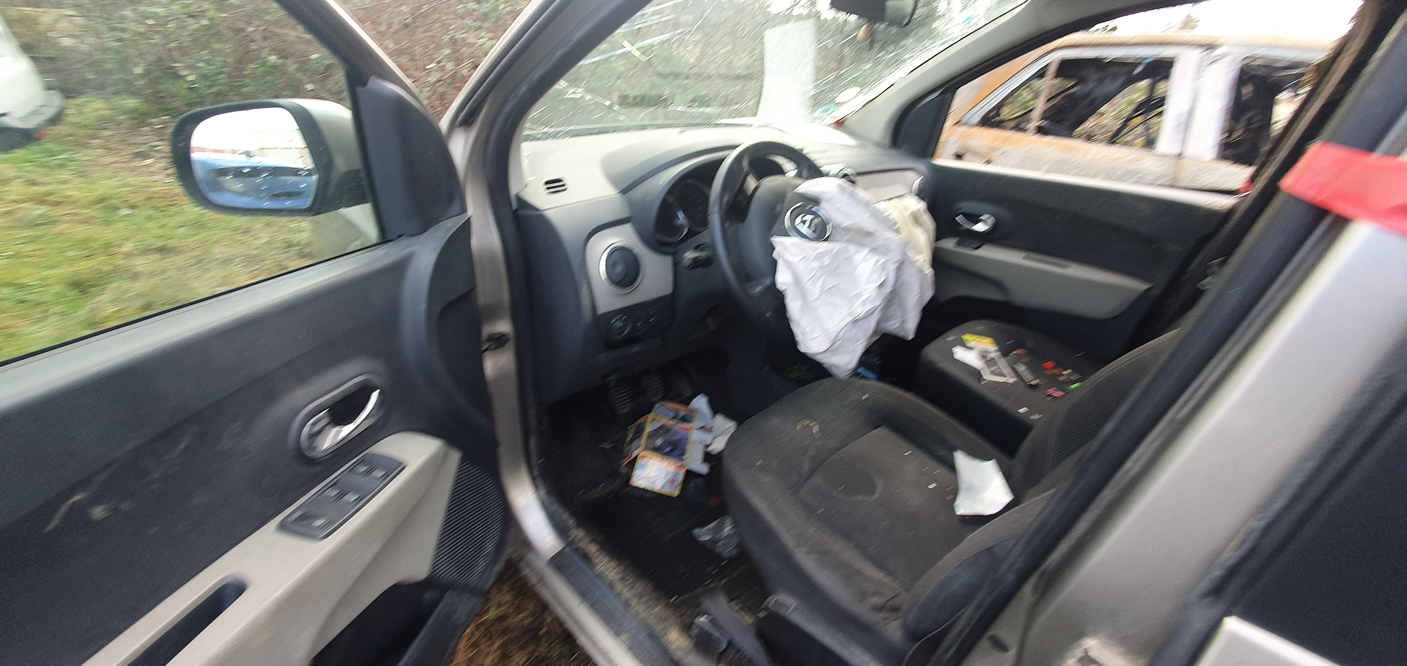 Appui tete avant pour DACIA LODGY PHASE 1 Appui tete avant pour DACIA LODGY PHASE 1