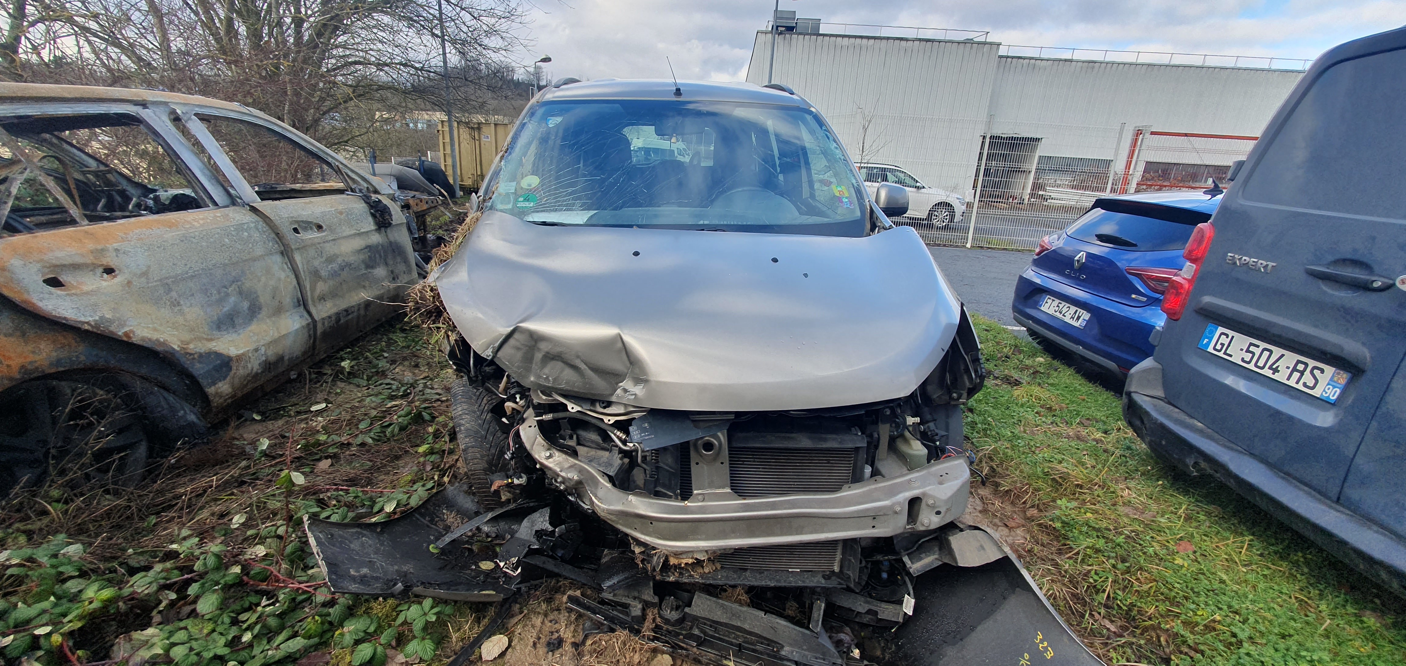 Appui tete avant pour DACIA LODGY PHASE 1 Appui tete avant pour DACIA LODGY PHASE 1