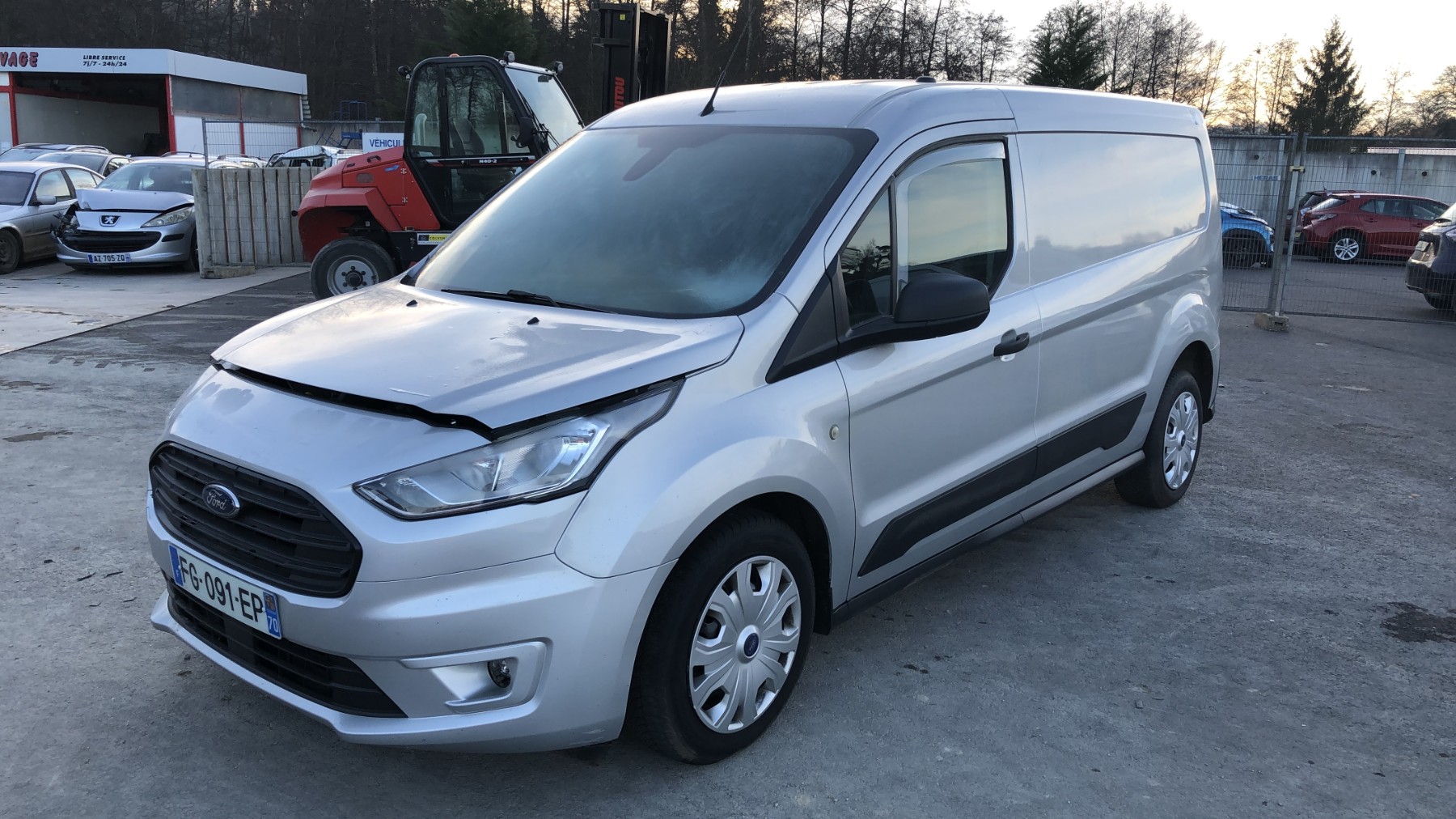 Vase d'expansion pour FORD TRANSIT CONNECT 2 PHASE 2 Vase d'expansion pour FORD TRANSIT CONNECT 2 PHASE 2