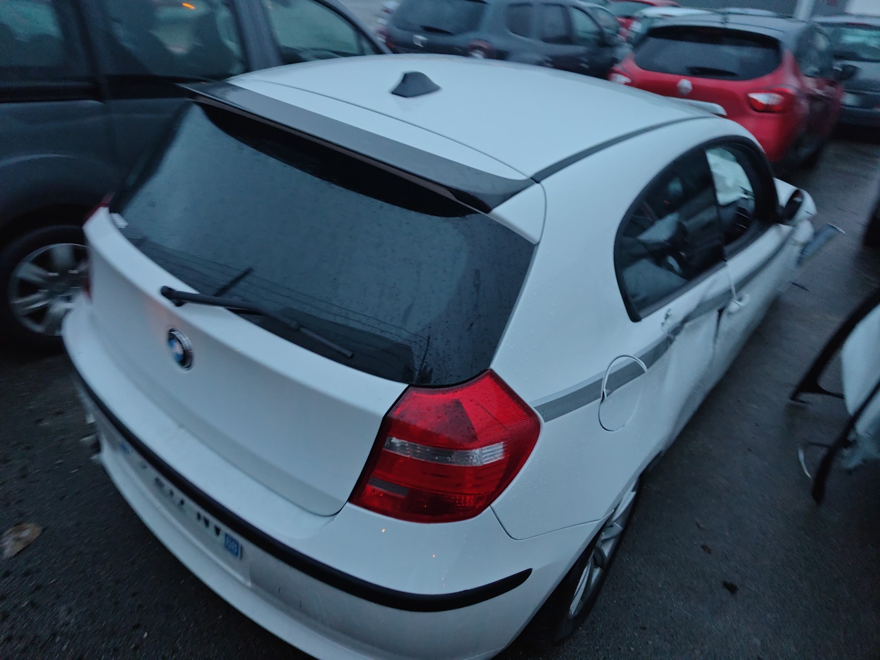 Porte avant gauche pour BMW SERIE 1 E81 Porte avant gauche pour BMW SERIE 1 E81