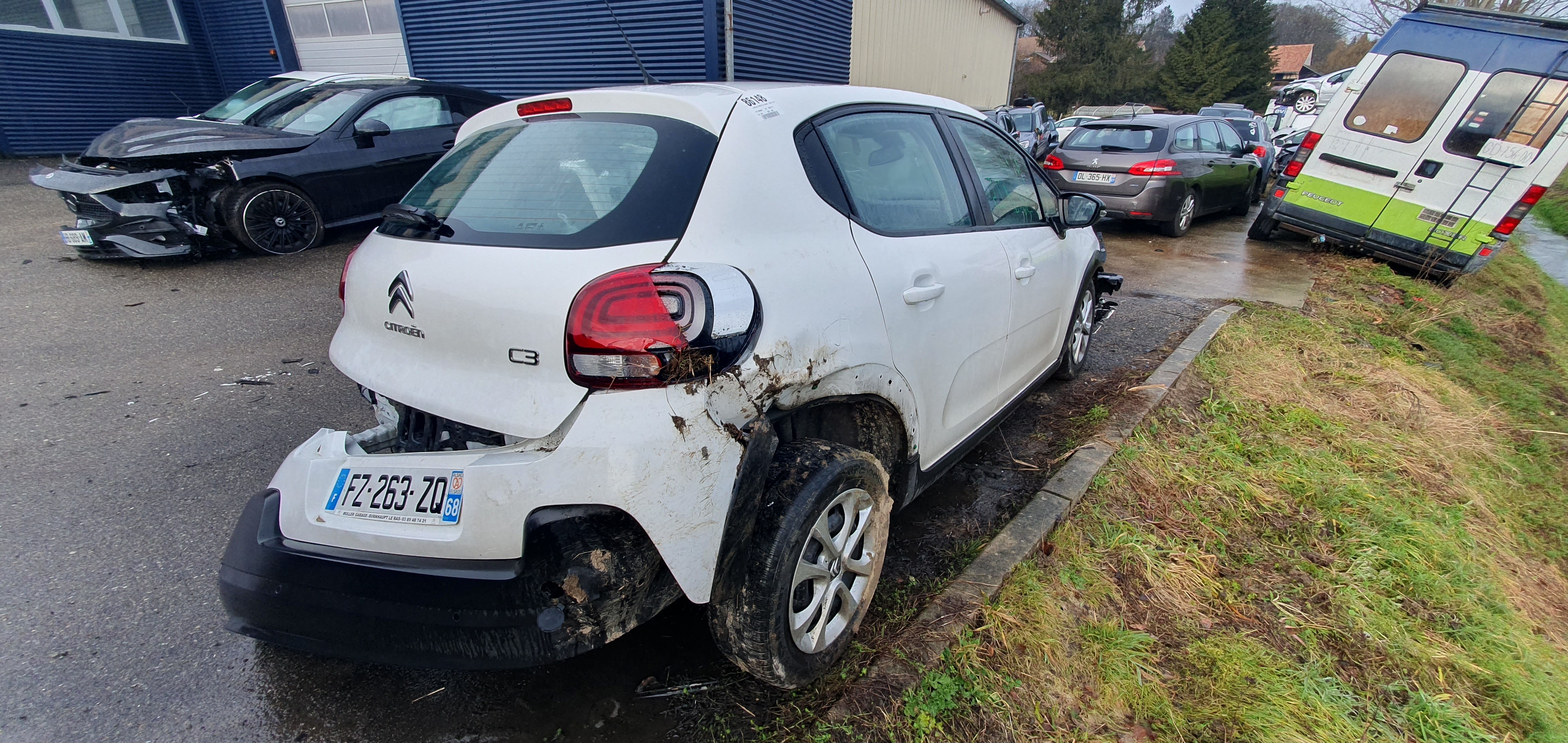 Extension d'aile avant droit pour CITROEN C3 3 PHASE 2 Extension d'aile avant droit pour CITROEN C3 3 PHASE 2