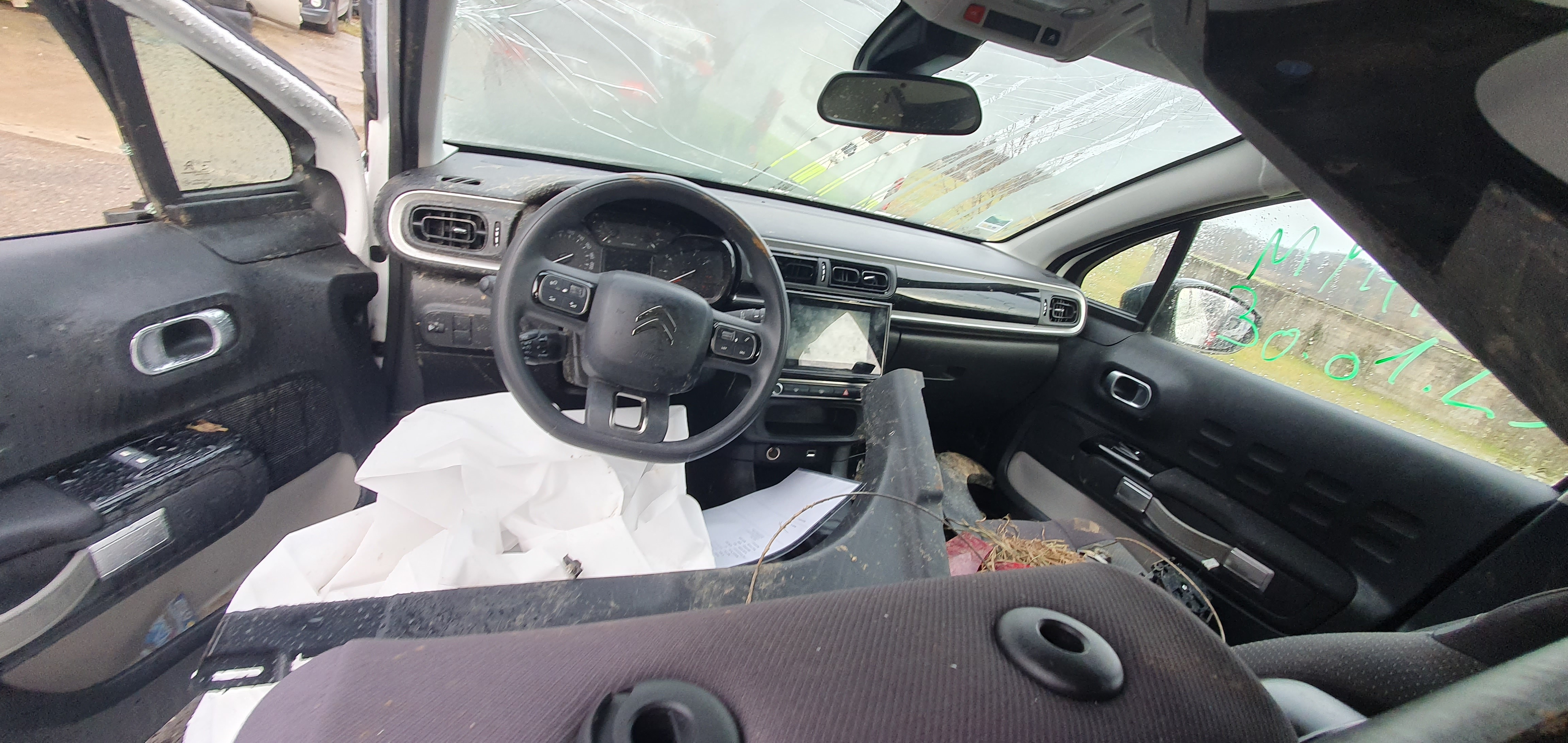 Extension d'aile avant droit pour CITROEN C3 3 PHASE 2 Extension d'aile avant droit pour CITROEN C3 3 PHASE 2