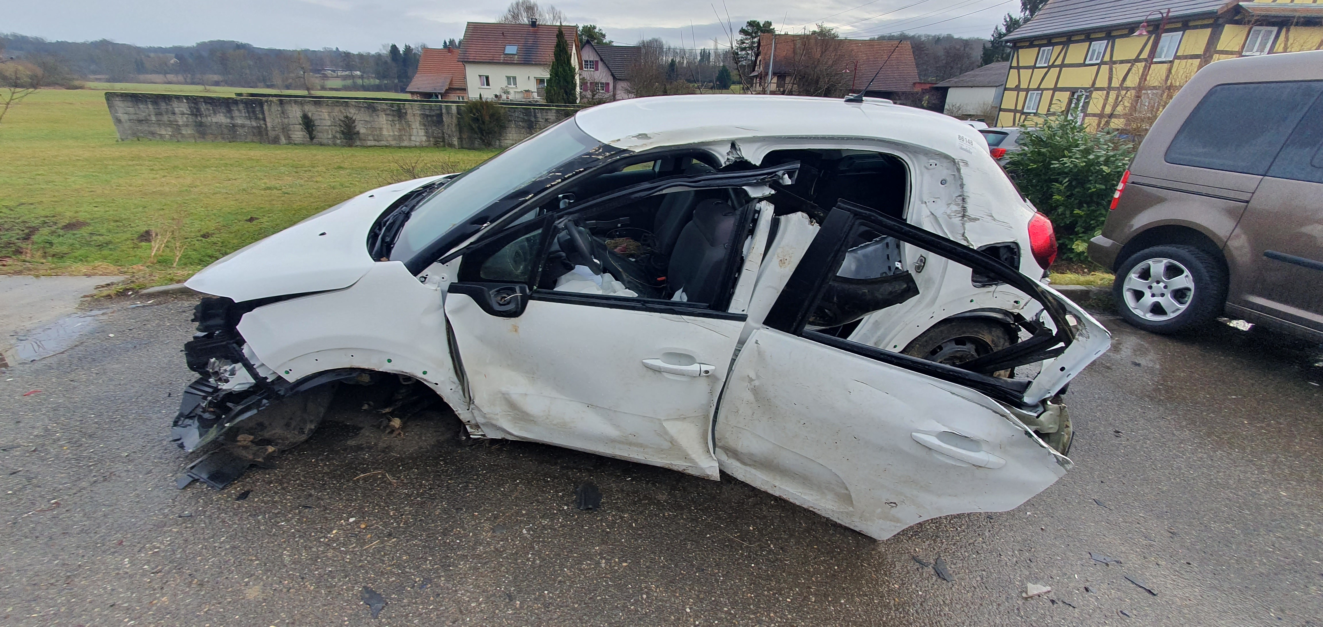 Extension d'aile avant droit pour CITROEN C3 3 PHASE 2 Extension d'aile avant droit pour CITROEN C3 3 PHASE 2