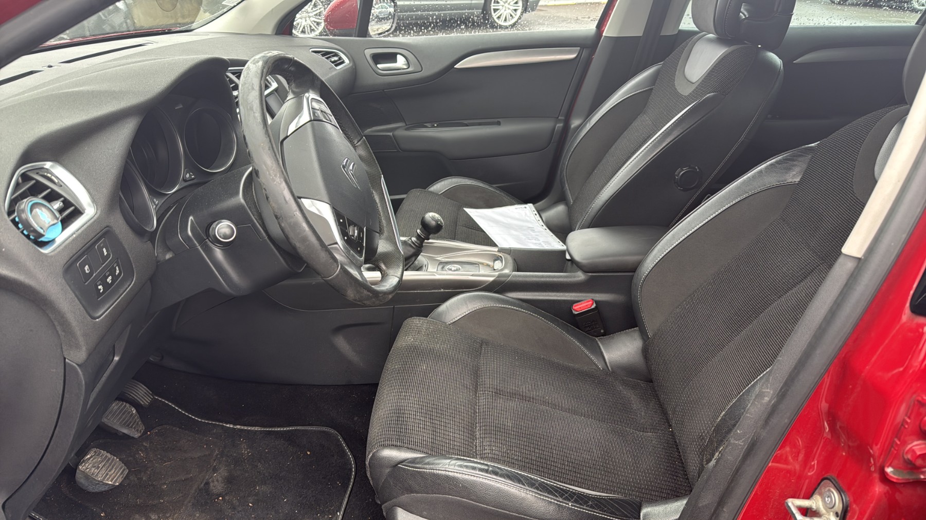 Pare-soleil Pour Pare-brise Citroën C4 X (2022-2024) - Pliable, Réfléchissant - Garde L'habitacle Frais