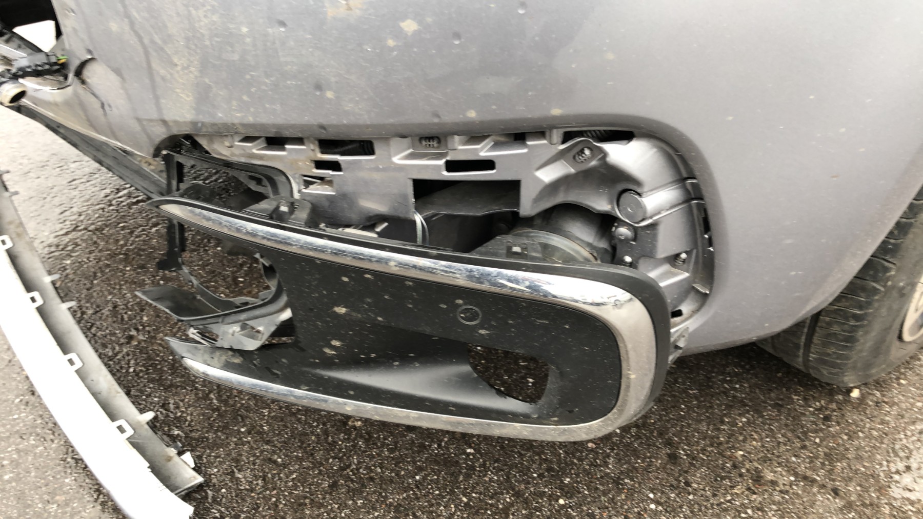 Poignee electrique frein a main pour CITROEN C4 GRAND SPACETOURER Poignee electrique frein a main pour CITROEN C4 GRAND SPACETOURER