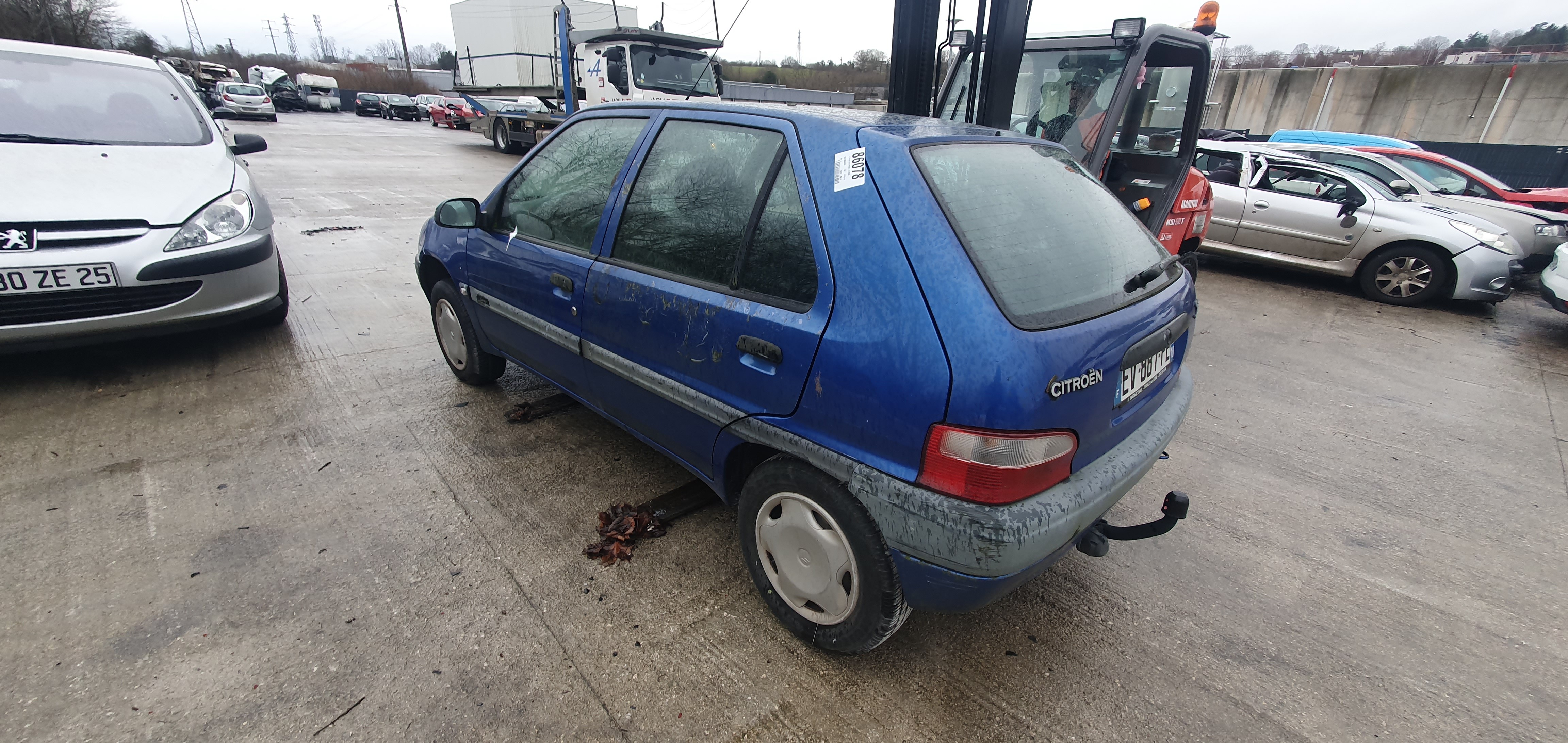 Pare choc arriere pour CITROEN SAXO PHASE 2 Pare choc arriere pour CITROEN SAXO PHASE 2